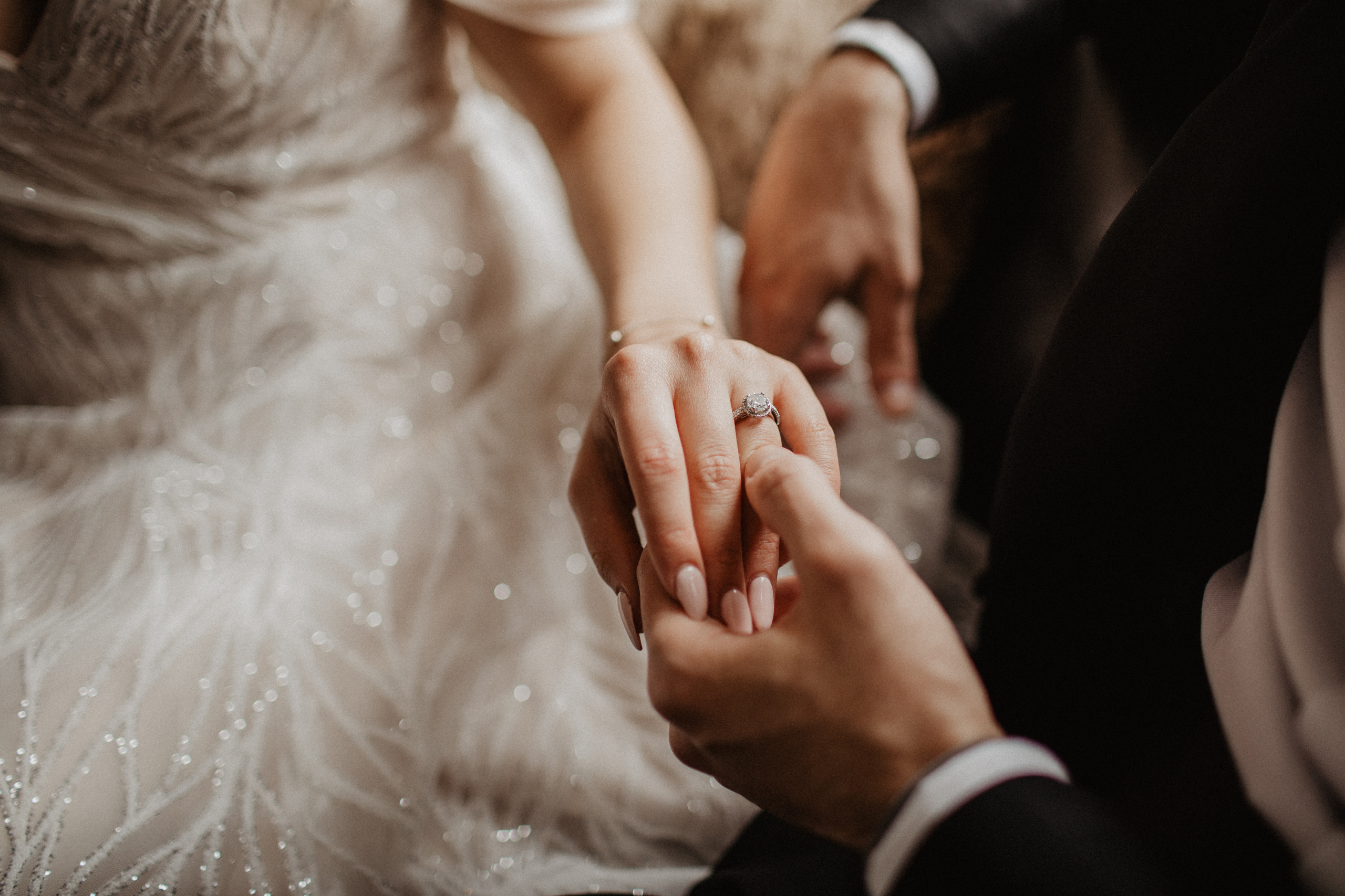 Elopement at secret canyon Iceland and diamond black beach. Iceland elopement photographer & videographer