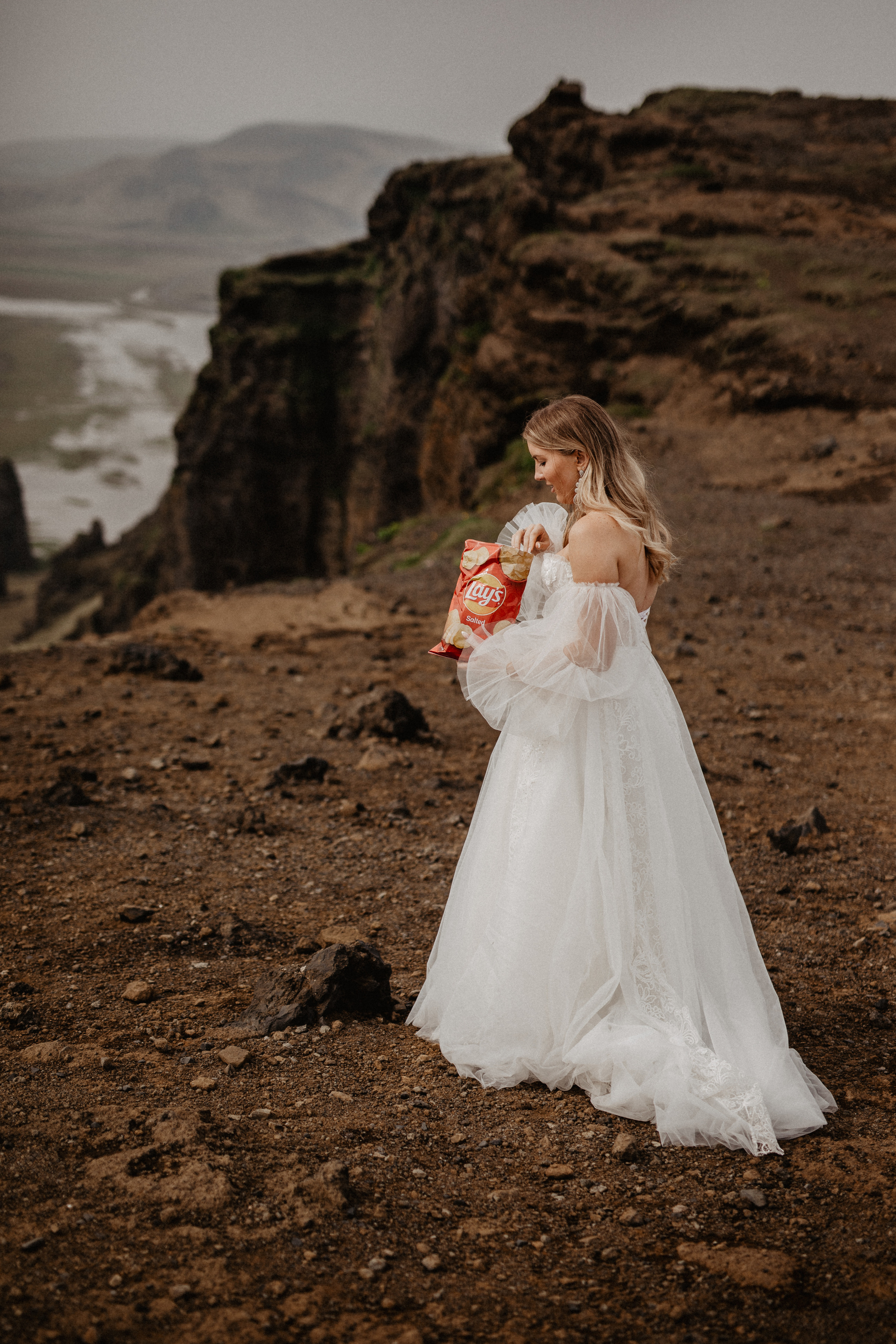 Vow exchanging ceremony in Iceland | Elopement in South Iceland. Iceland elopement photographer & videographer