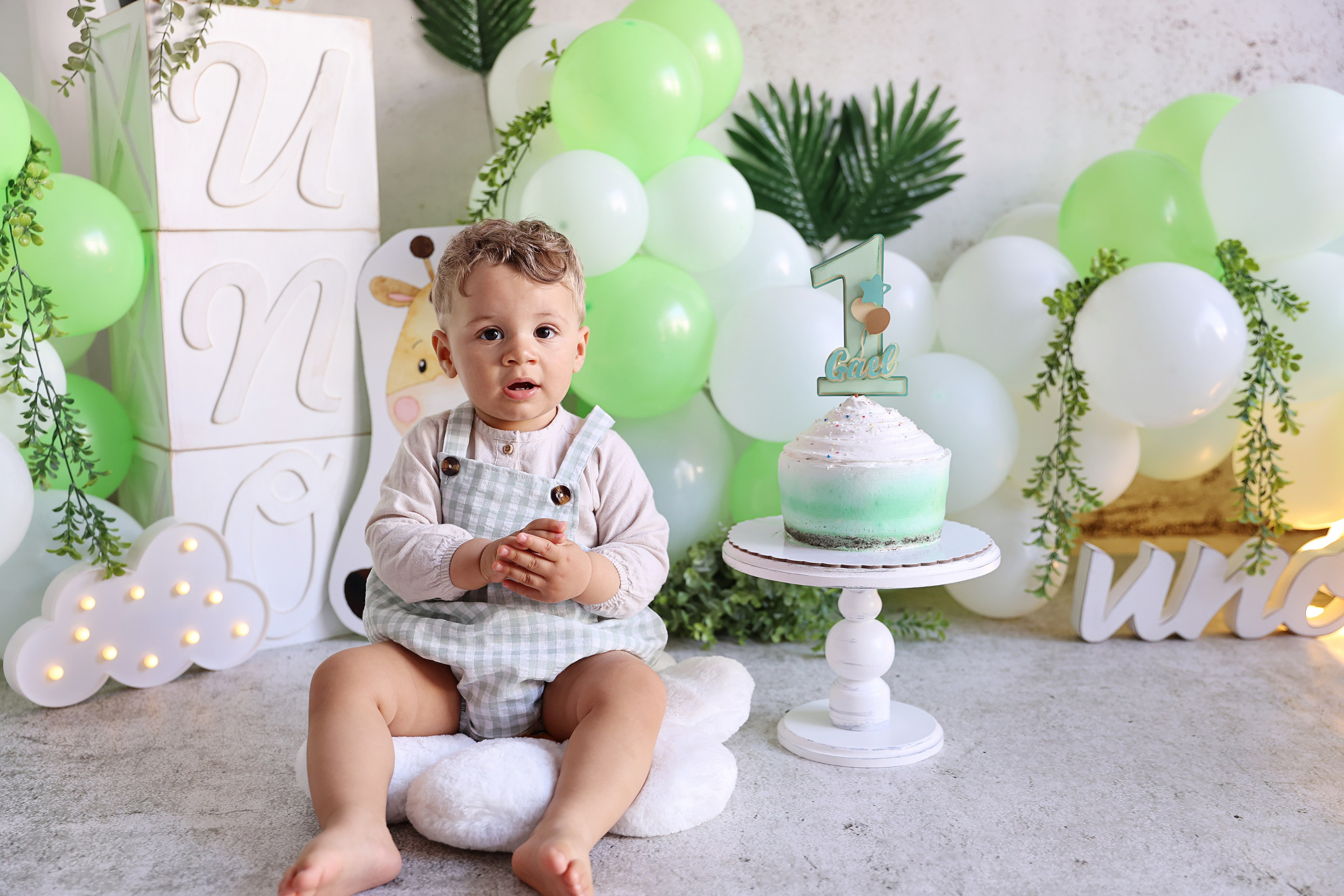 SMASH CAKE * cumpleaños. Fotografía de Eventos, Embarazo y Familiar en Pirineos