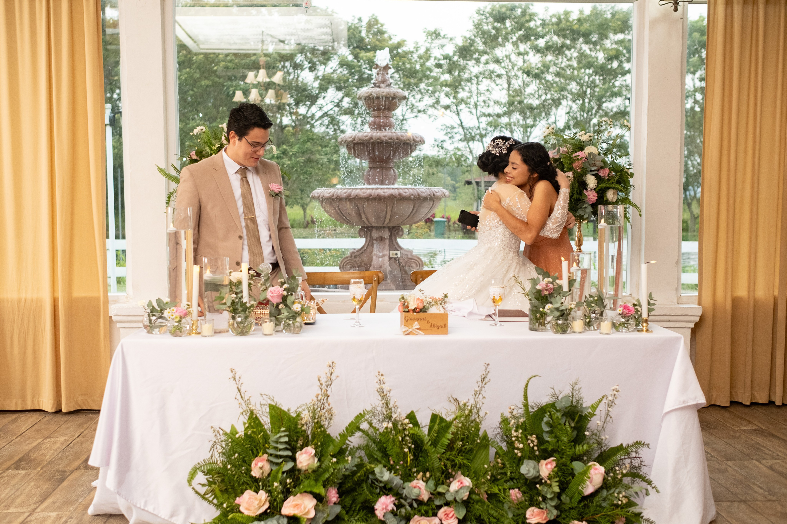 Abi & Gio. Daniel Brand | Fotografía de Bodas y Comercial en Honduras