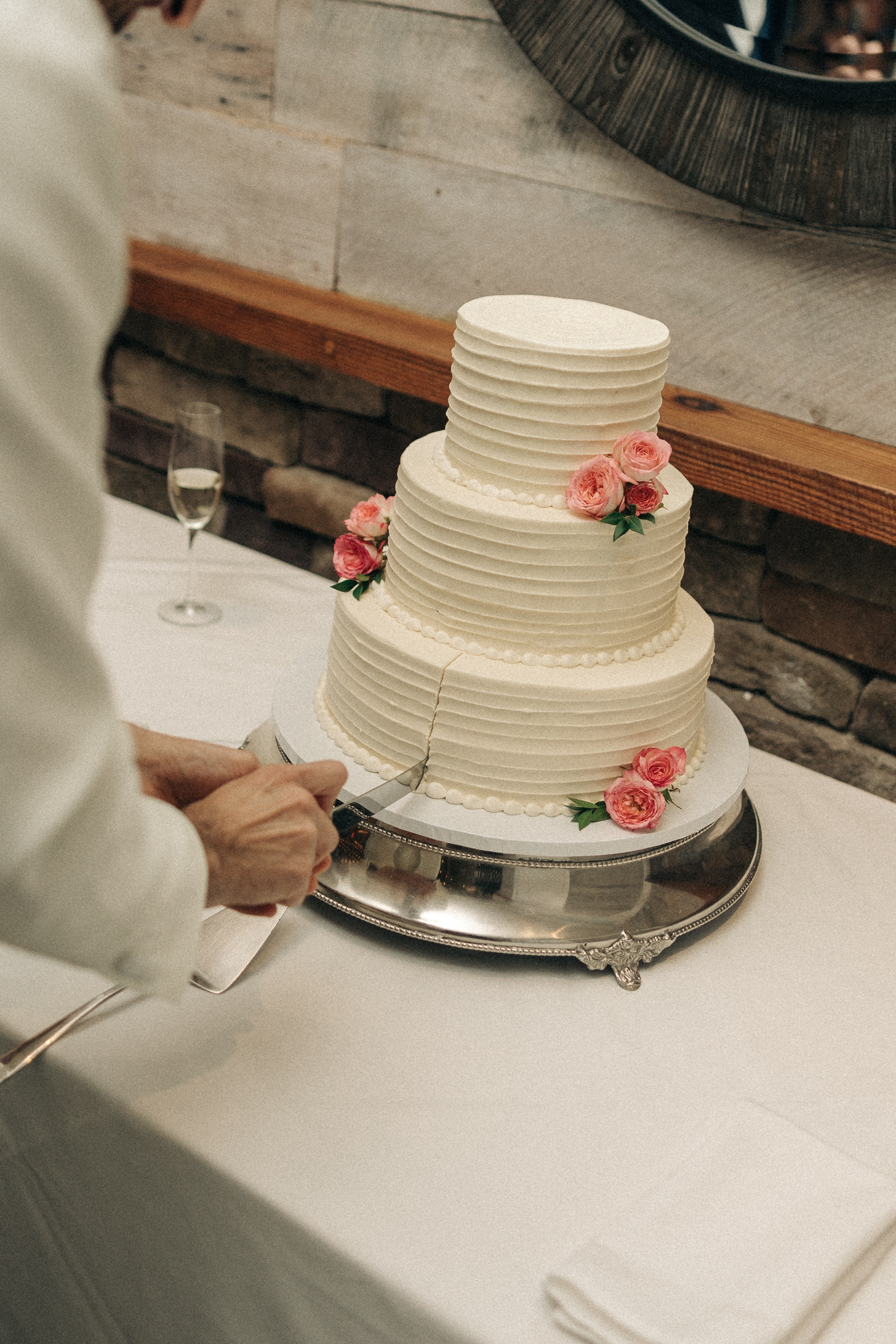 Queer Wedding in Richmond, VA. Sara Eulalia | Virginia Photographer