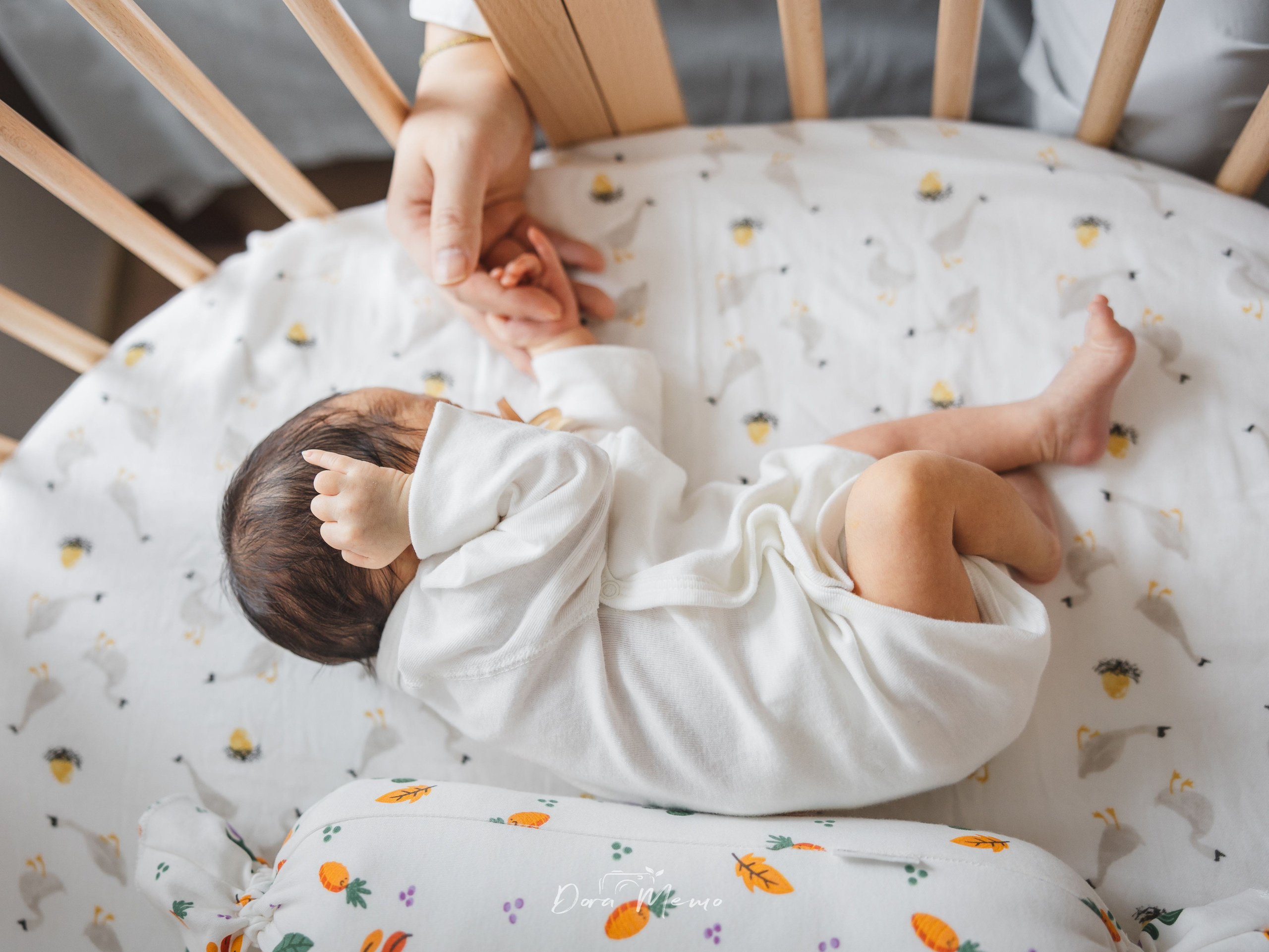 A Newborn at Home — Shanghai Family Photographer Documentary Session