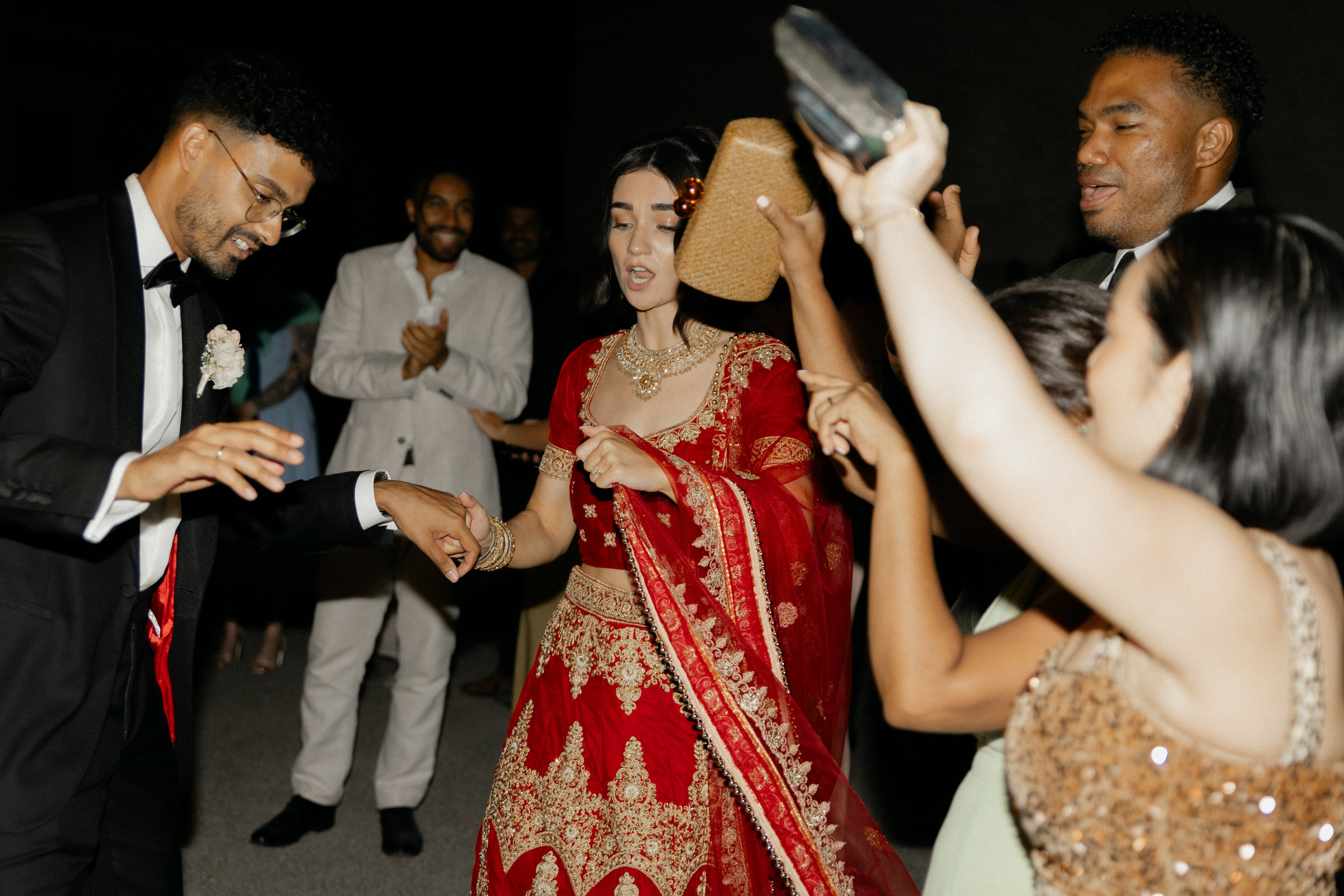 Elegant Castle Wedding in Austria | Alwin & Ruth’s Fairytale Celebration. Wedding photographer and videographer based in Timisoara, Romania