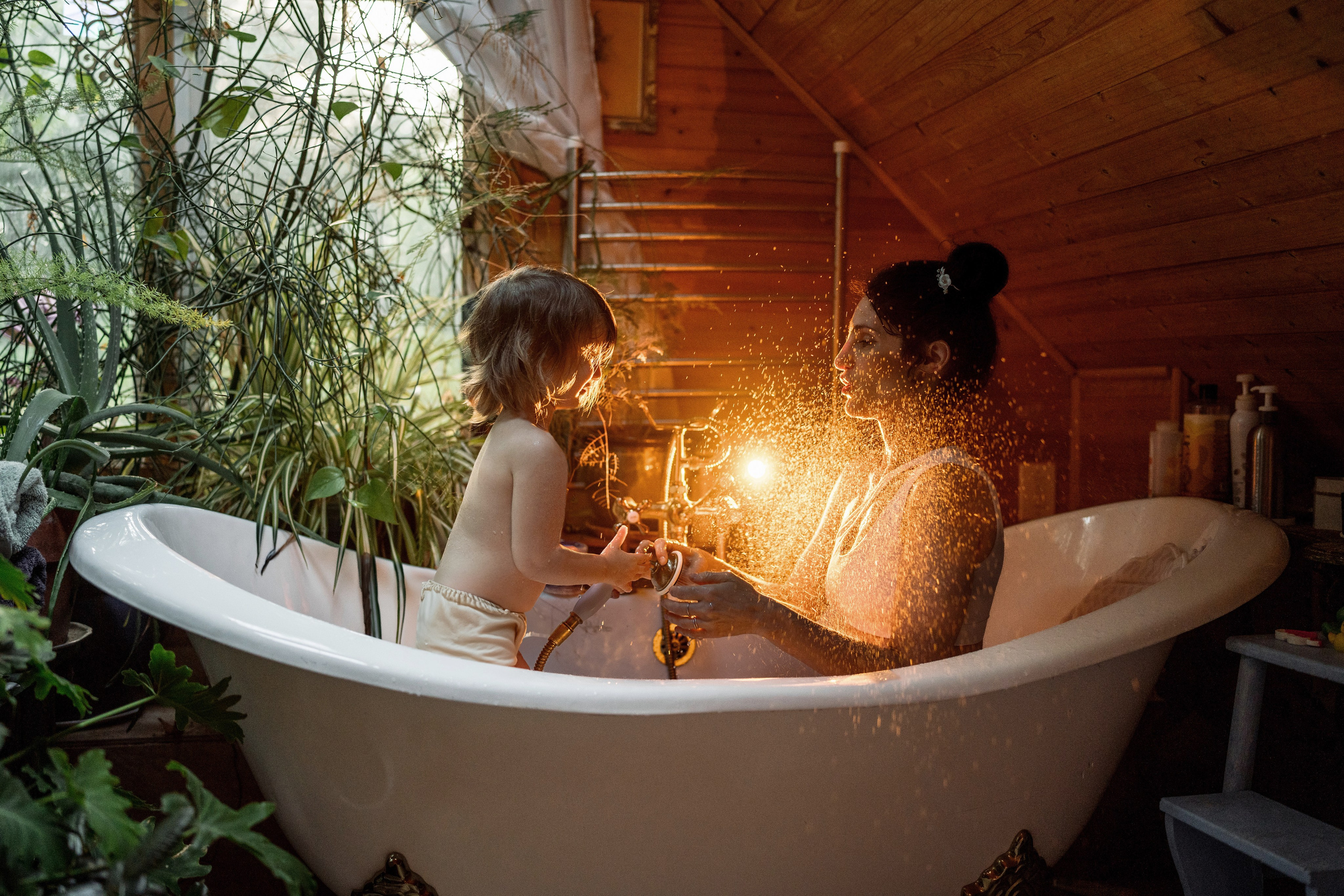 Family Photoshoot at Home in Philadelphia – Warm & Candid. Alisa Tant — Family and newborn photographer Bucks County, Montgomery county, Philadelphia, NJ