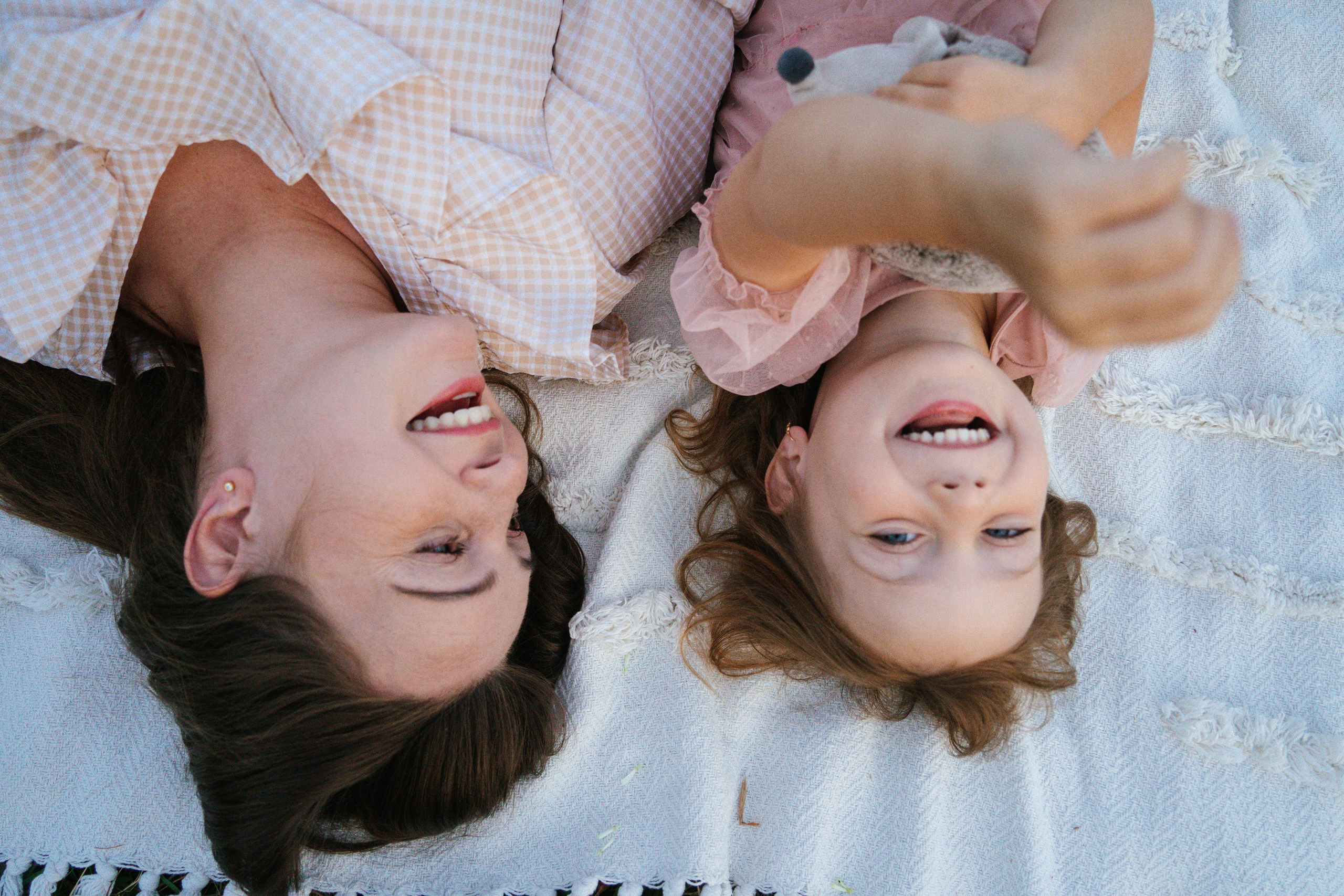Těhotenství / Newborn. Jana Holubová | Wedding, Couple & Family Photographer in Prague