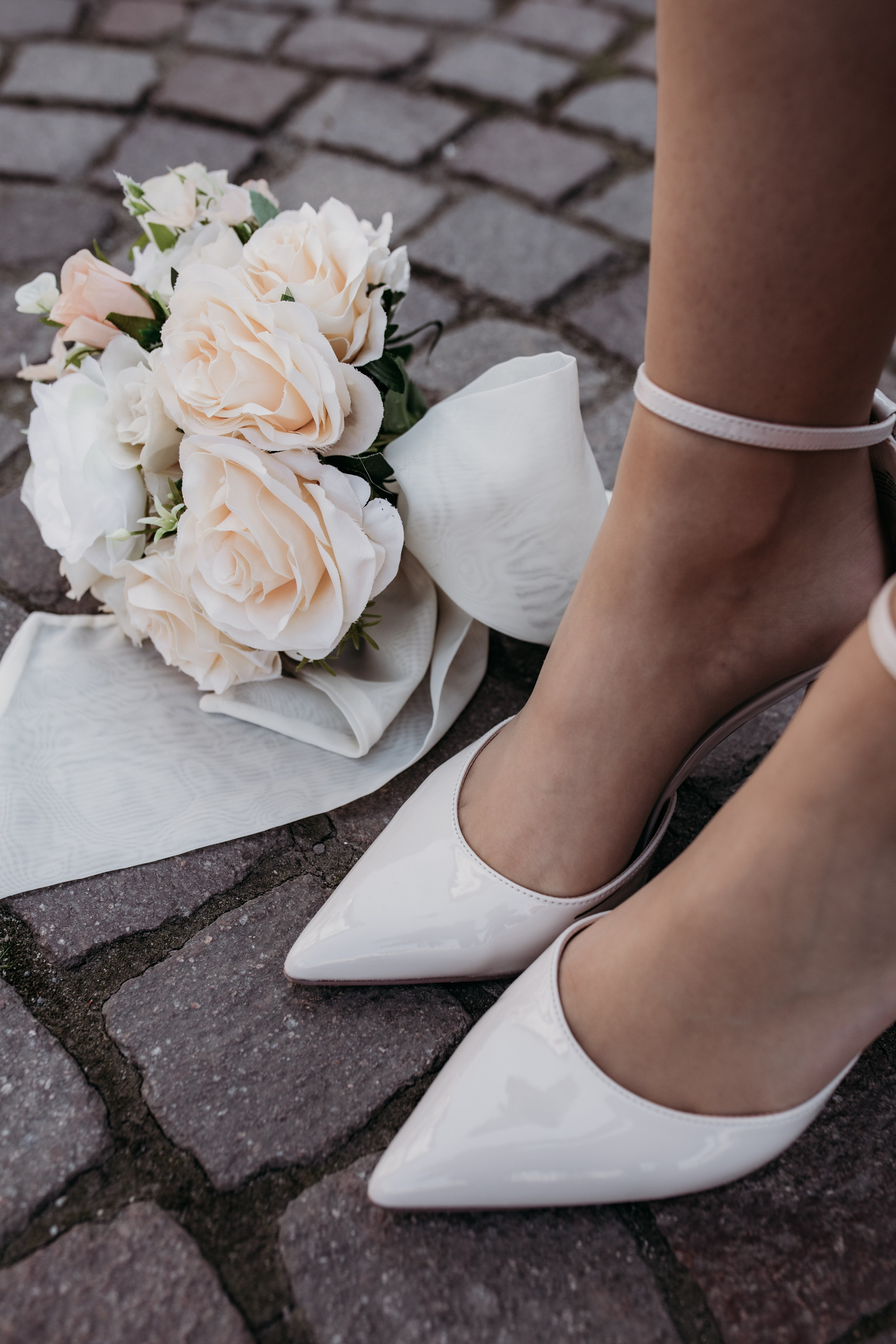 Natürliche und emotionale standesamtliche Trauung in Frankfurt am Main.