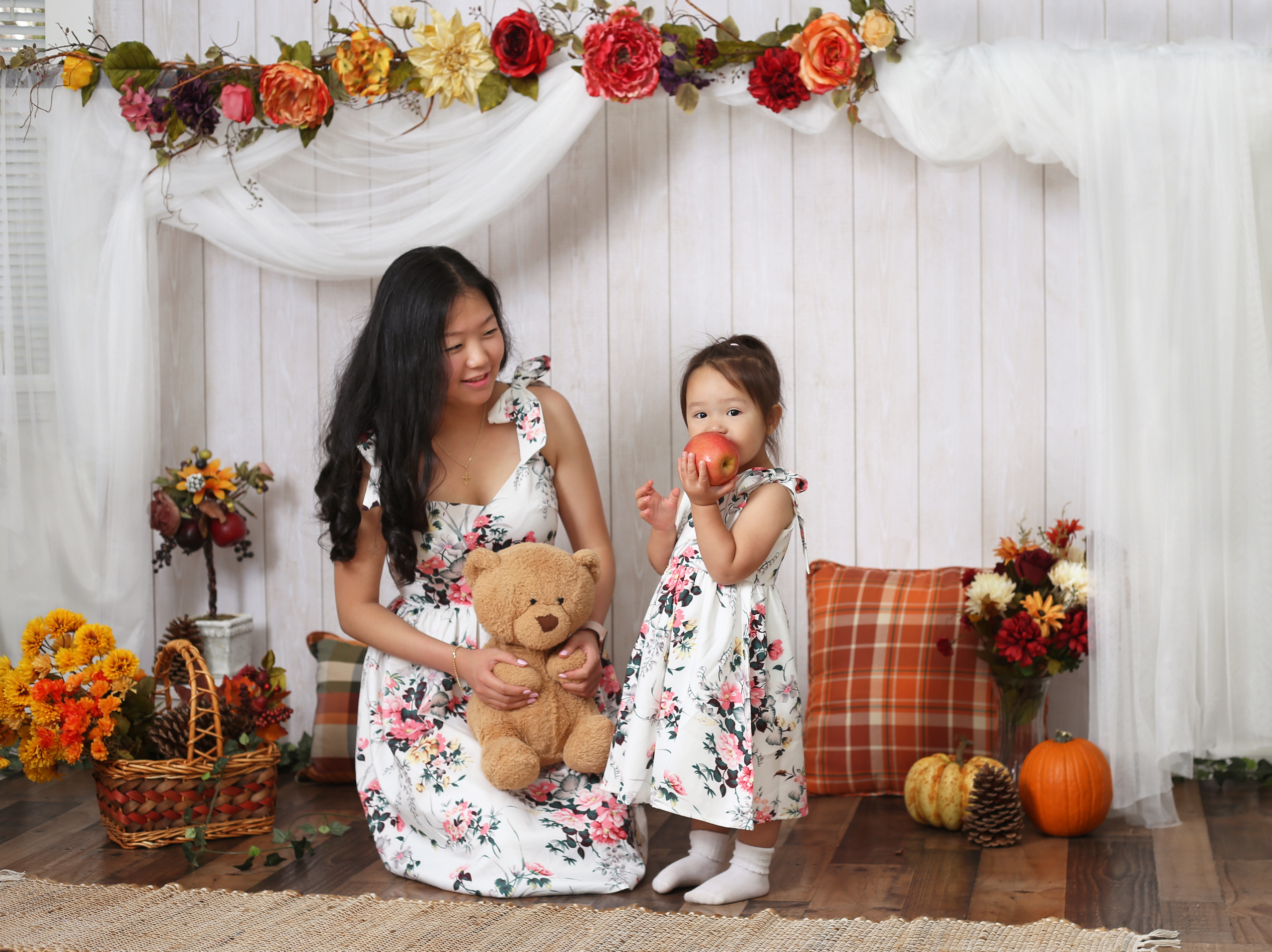 YuAnna studio. Family & Kids Photographer in Seattle area, located in