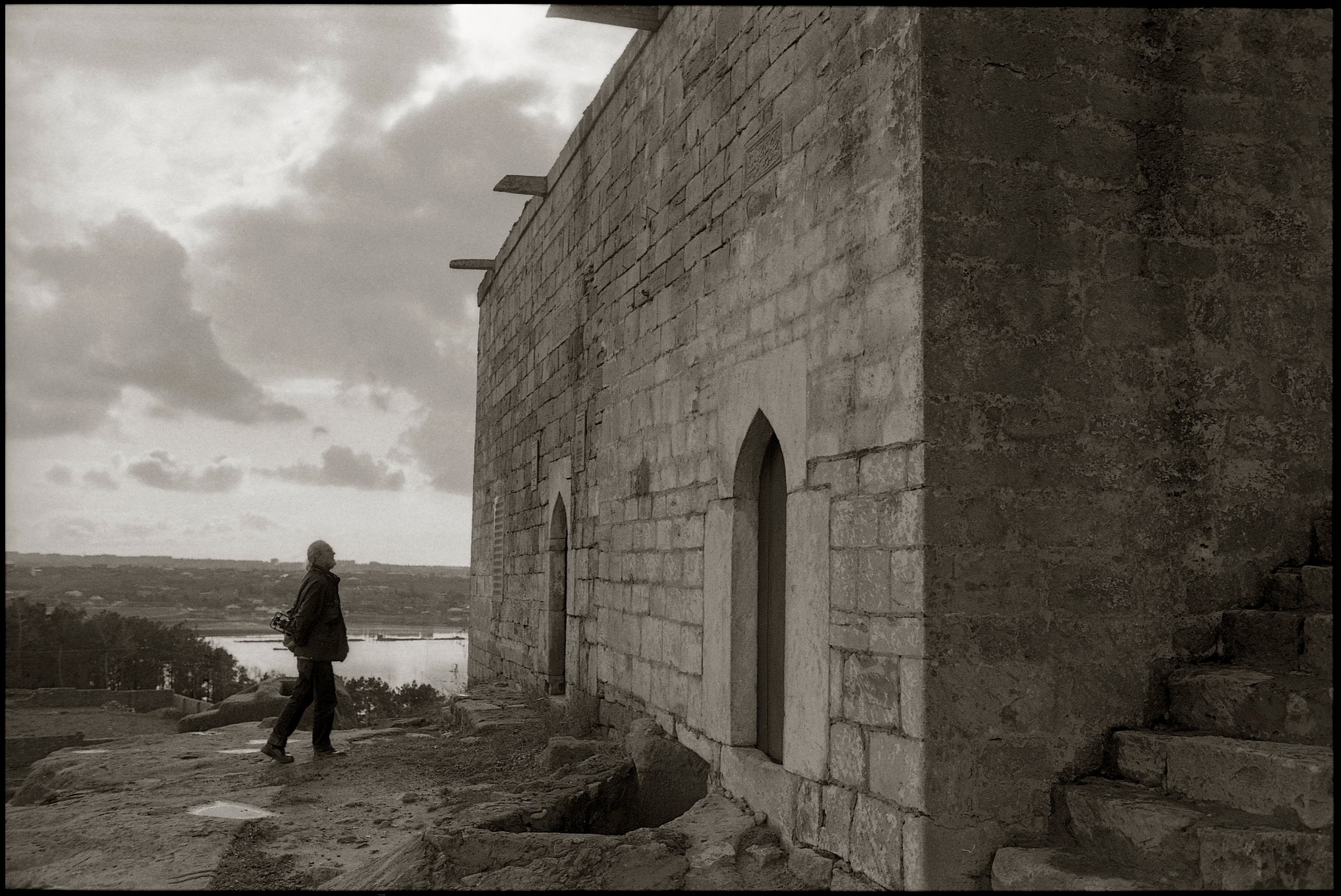 FIELD OF THE MASTER. Www.sananaleskerov.com