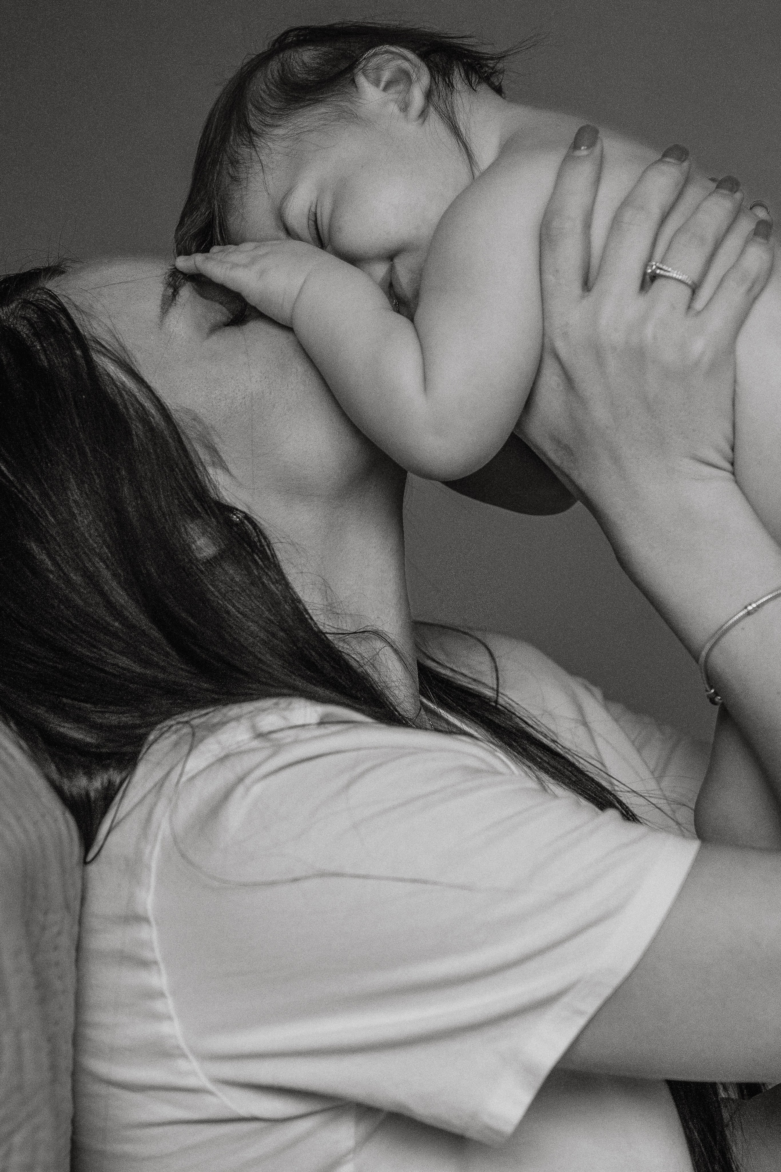 6-Month Baby Lifestyle Photography – Soft & Sweet Memories. Alisa Tant — Family and newborn photographer Bucks County, Montgomery county, Philadelphia, NJ