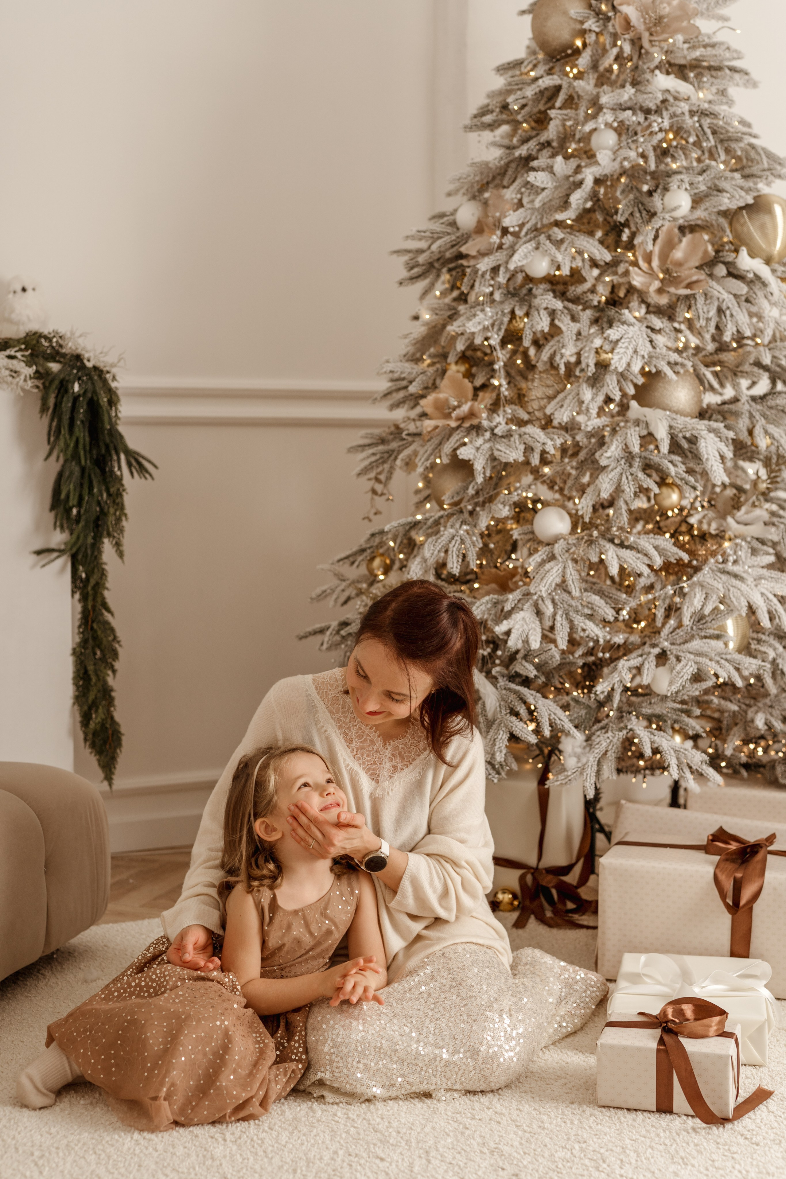 Sesje świąteczne w Łodzi | Fotograf rodzinny Łódź. Fotograf Łódź - sesja ciążowa, noworodkowa, dziecięca. Studio w Łodzi