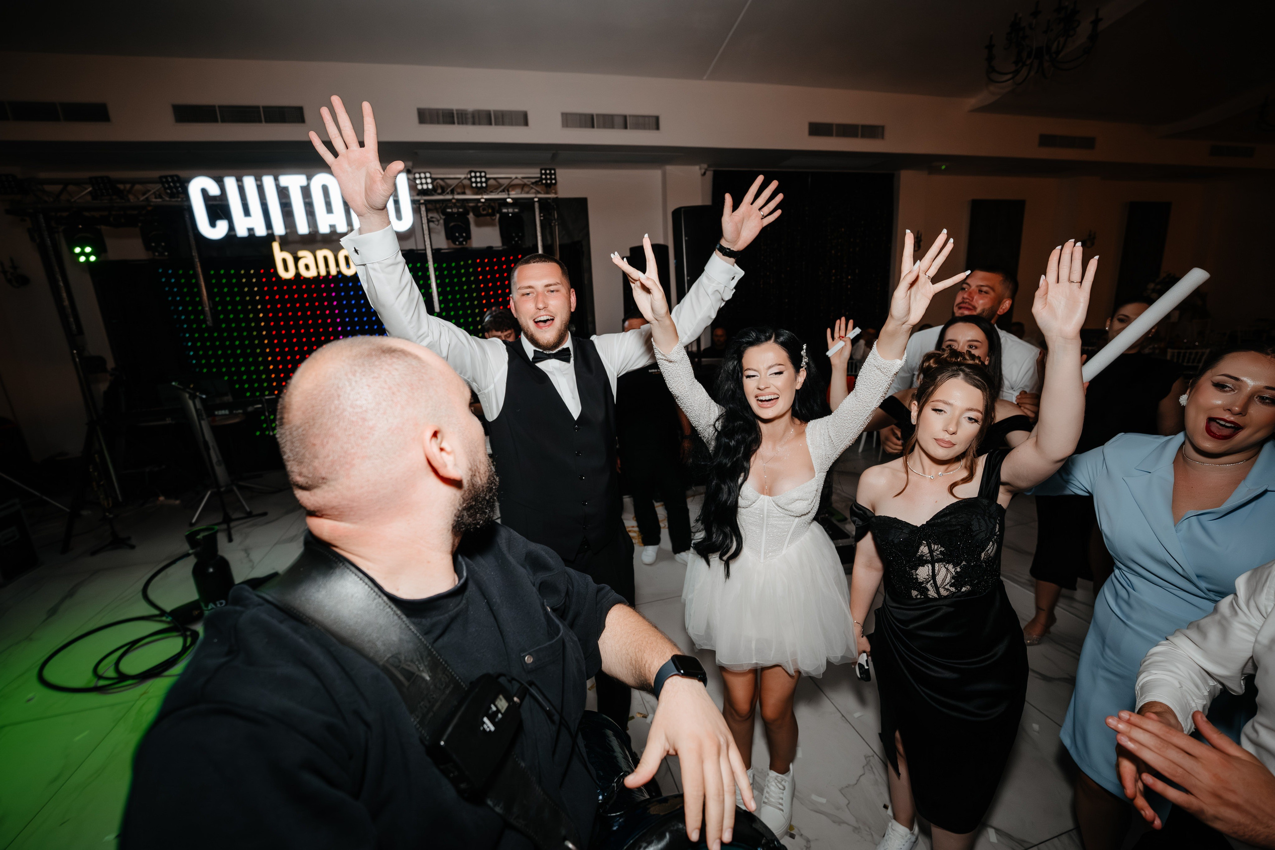 Catalina & Remus. Raw Studio. Fotograful tau de nunta!