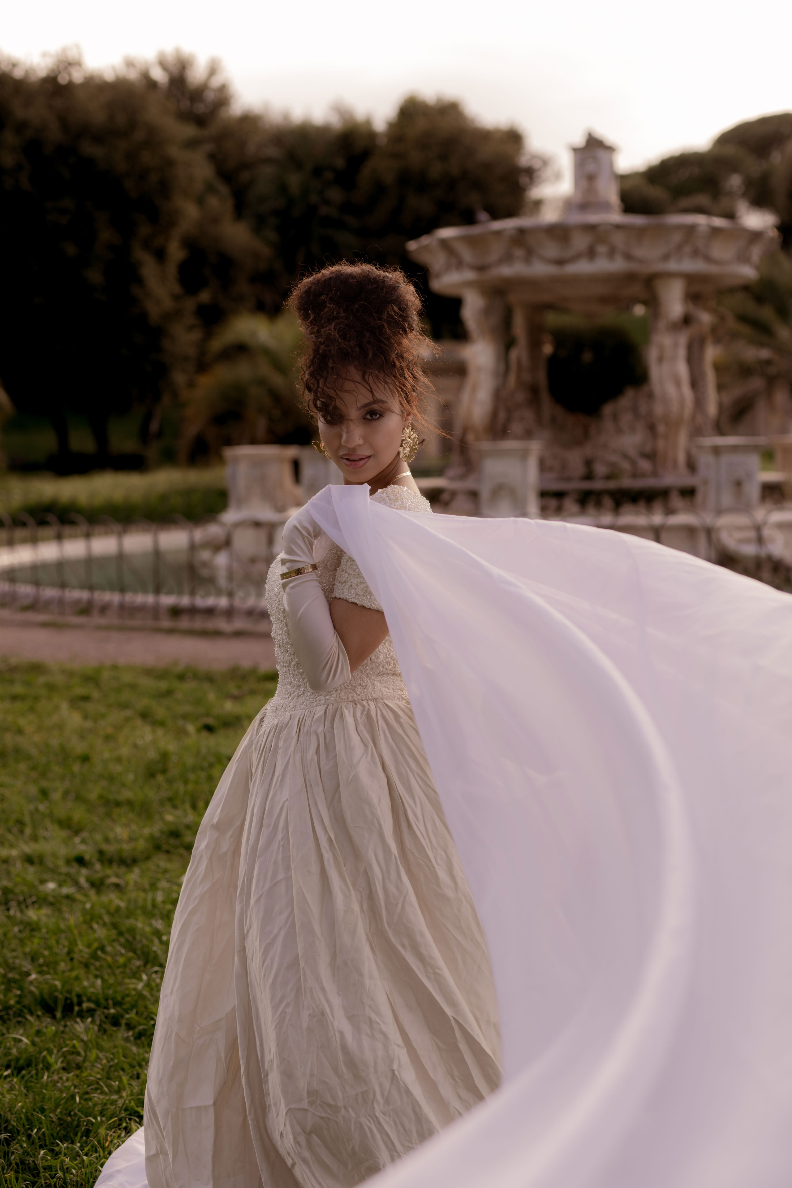Bridal makeup & hairstyle services by Kate Lisi. Makeup artist and hairstylist in Rome Italy | Kate Lisi