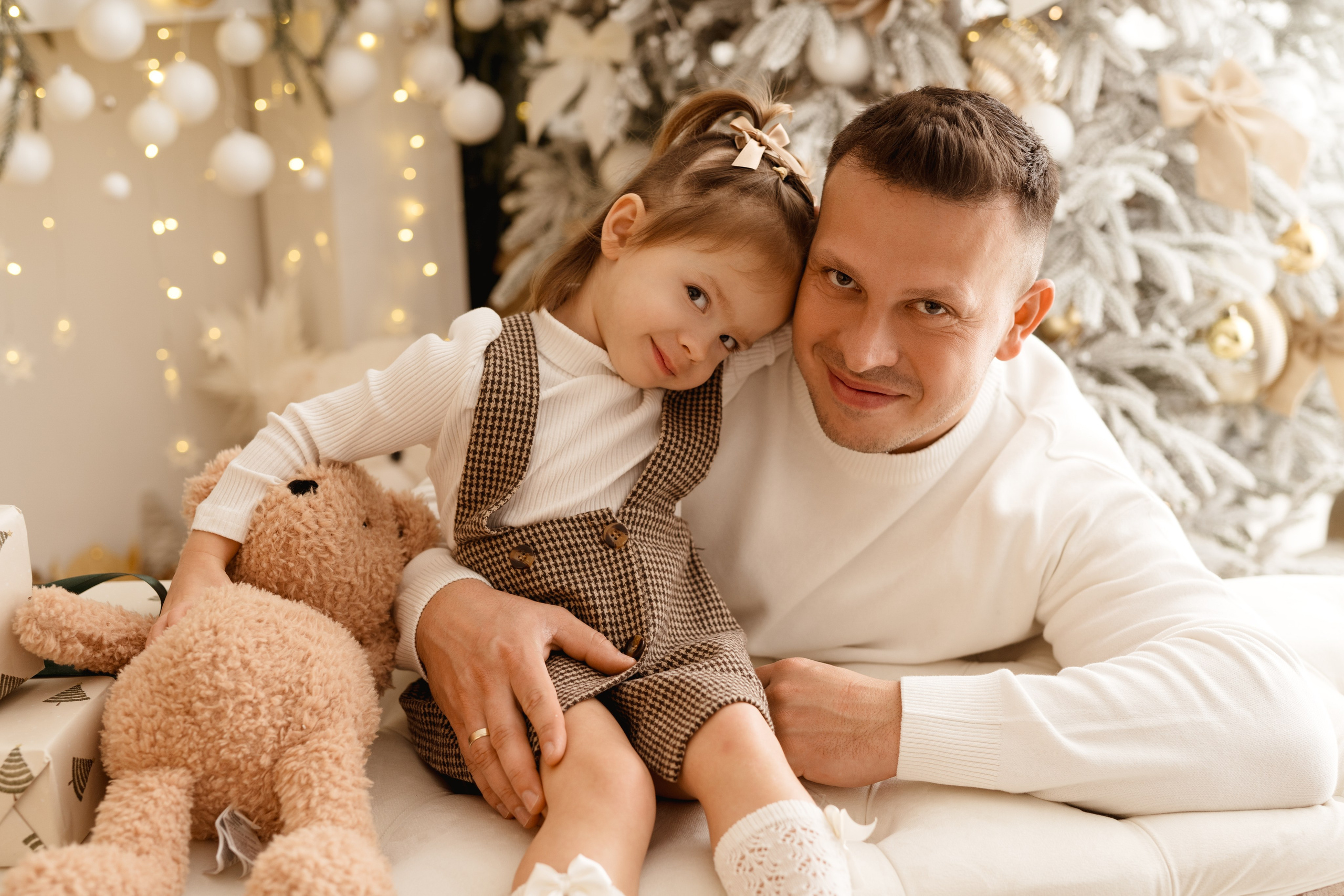 Sesje świąteczne w Łodzi | Fotograf rodzinny Łódź. Fotograf Łódź - sesja ciążowa, noworodkowa, dziecięca. Studio w Łodzi