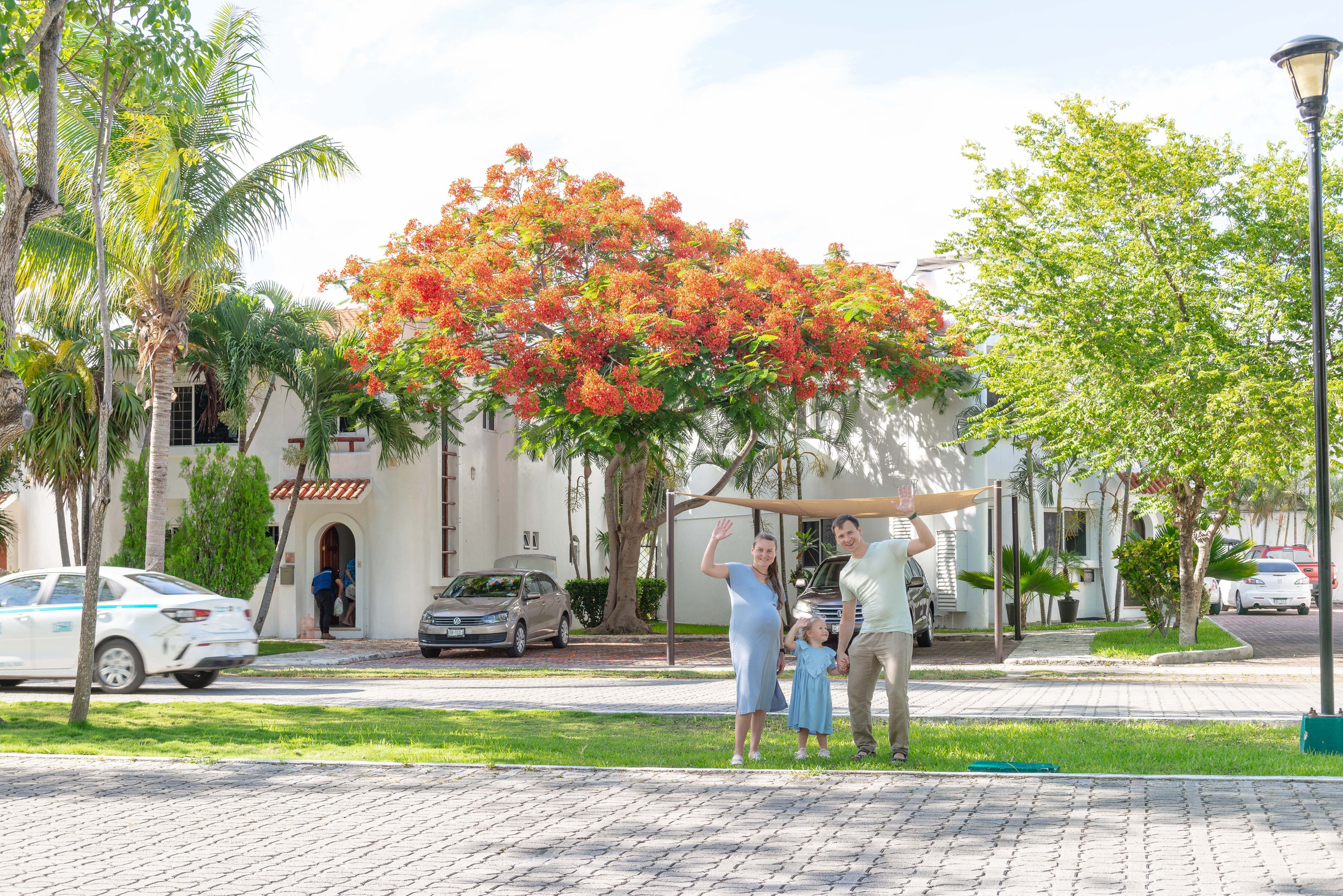 Sesión de Fotos Familiar de Embarazo: La Espera de un Nuevo Milagro. FOTÓGRAFO MÉXICO QUINTANA ROO