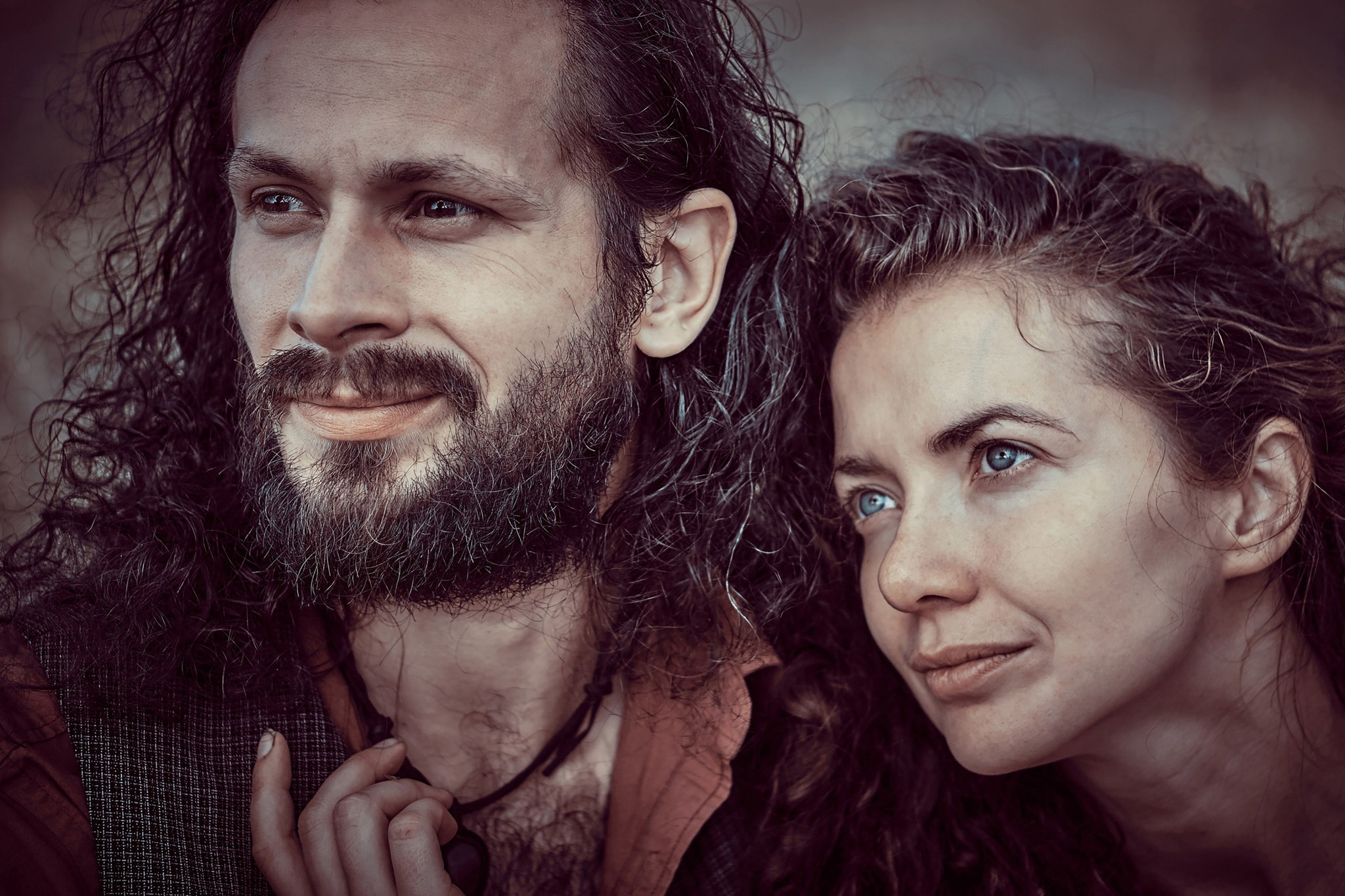 Portrety Ludzi, zrobione na Festiwalach Świadomościowych i Muzycznych: Dharma, ZIELONE KRĘGI, Wibracje, FRUŃ, Organic, Turkusowa Wyspa. Andriej Szypilow - Fotografia & Wideografia