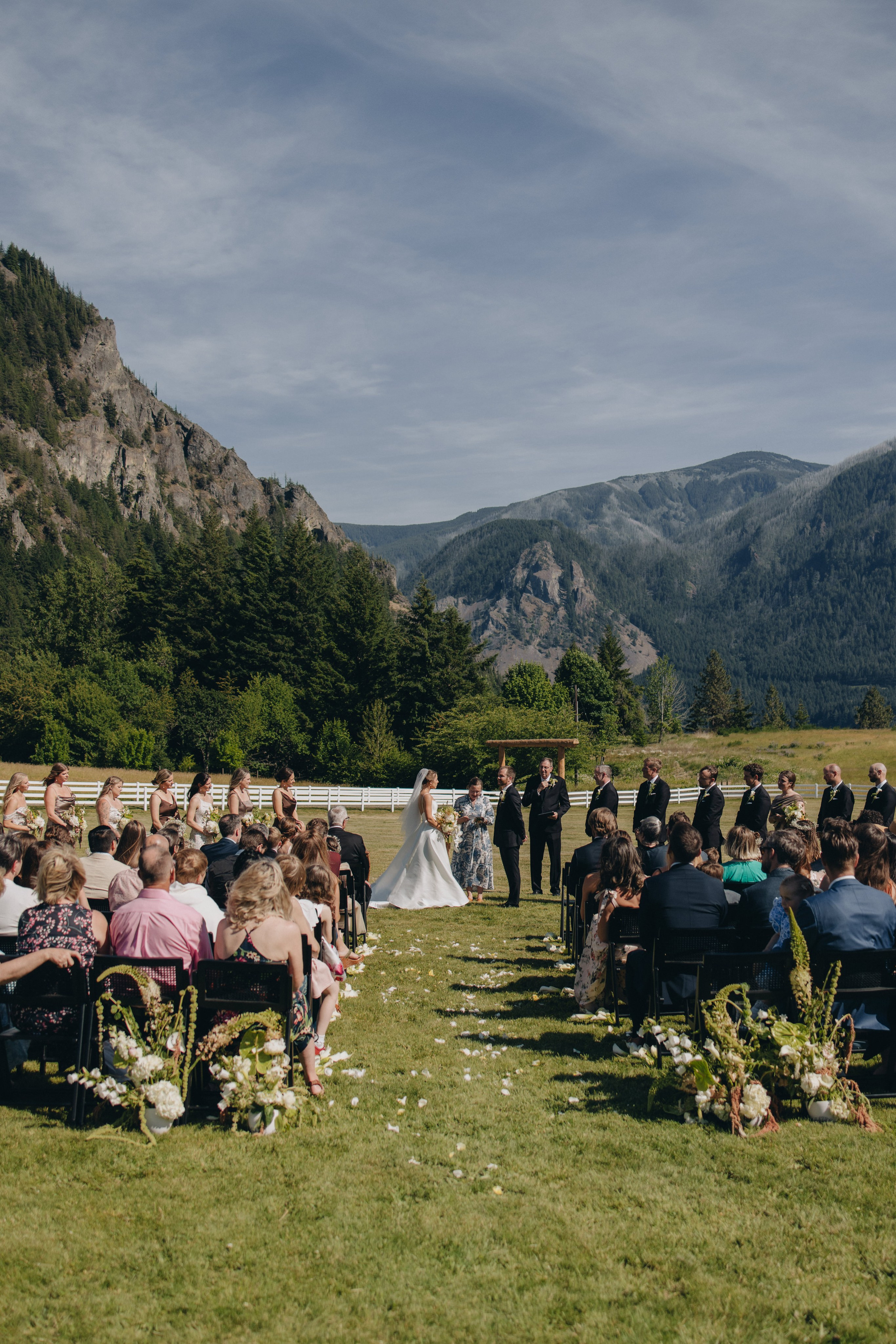 Wedding ceremony at Wind Mountain Ranch in the Columbia River Gorge