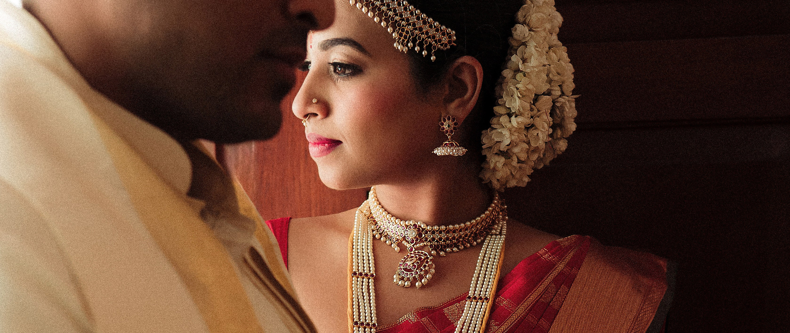 SERVICES. WEDDING PHOTO COLOR GRADING