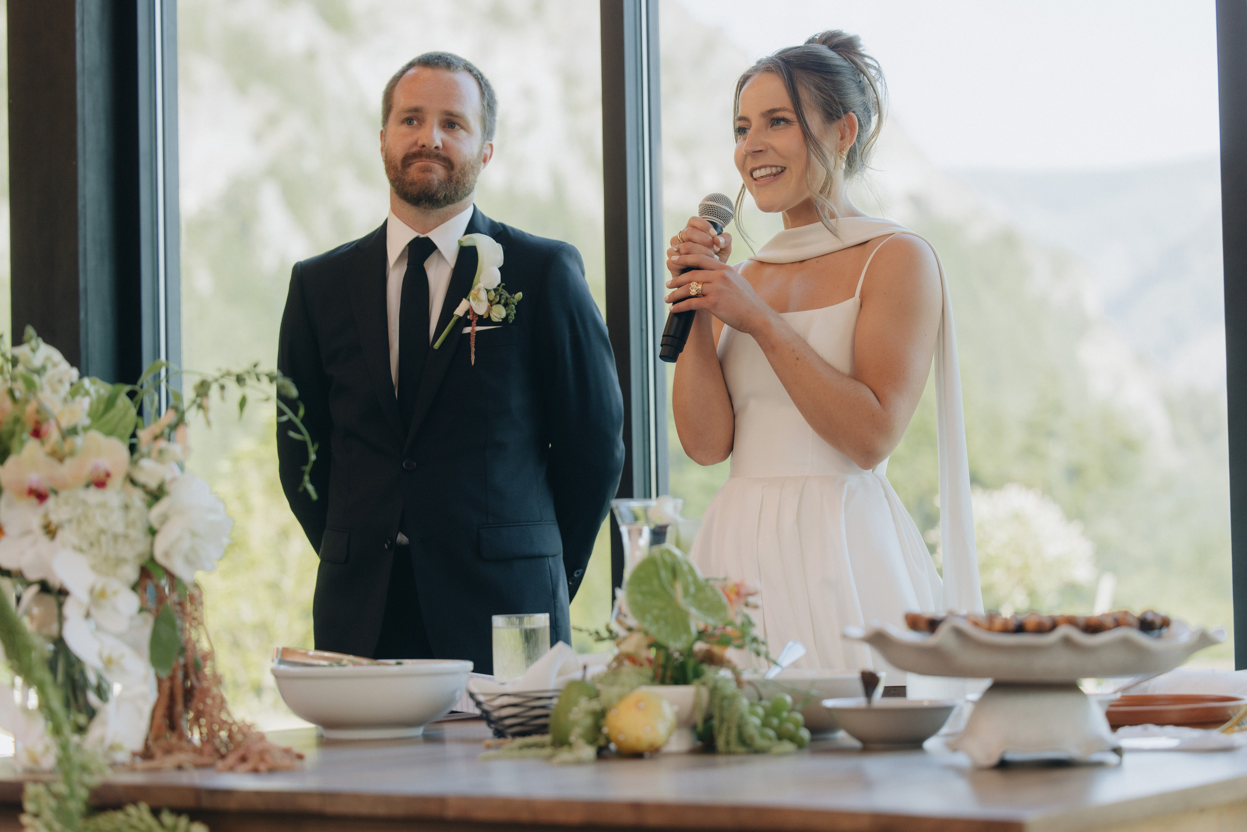Wedding Shelby & Riley | Columbia River Gorge, WA | Georgy Shishkin Photography Photography. Portland Wedding Photographer | Authentic PNW Love Stories