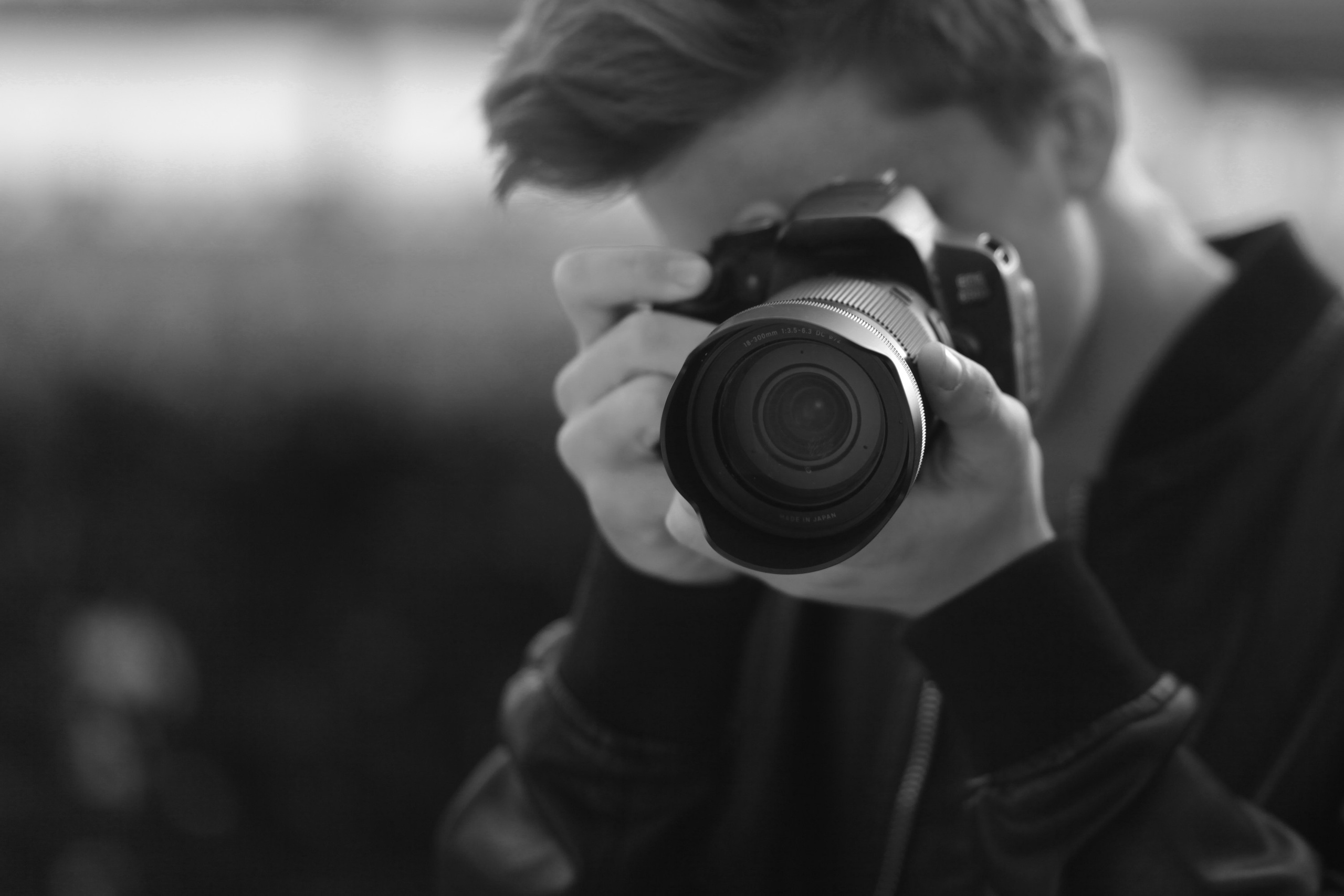 Fotokursi fotostudijā Rīgā. Profesionāls fotogrāfs Aivars Tipsis