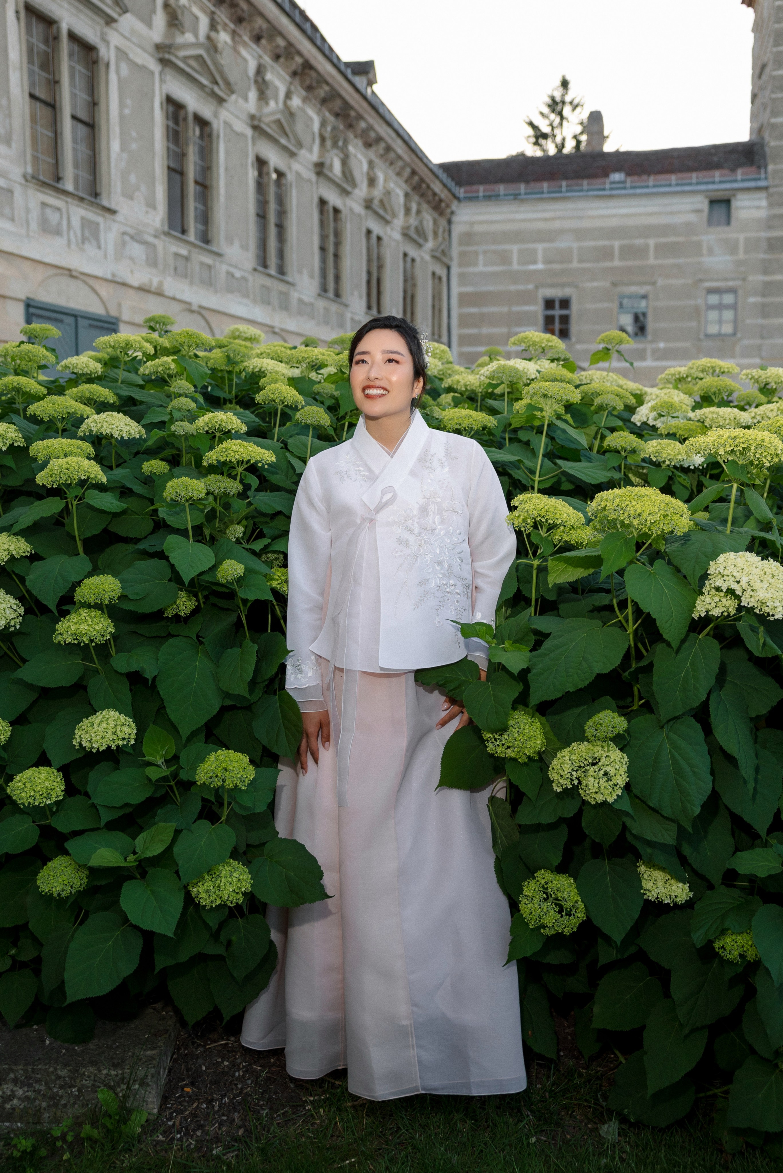 Susan & George · Wedding at Schloss Walpersdorf. Raw Studio: Capturing Elegant weddings accross Europe