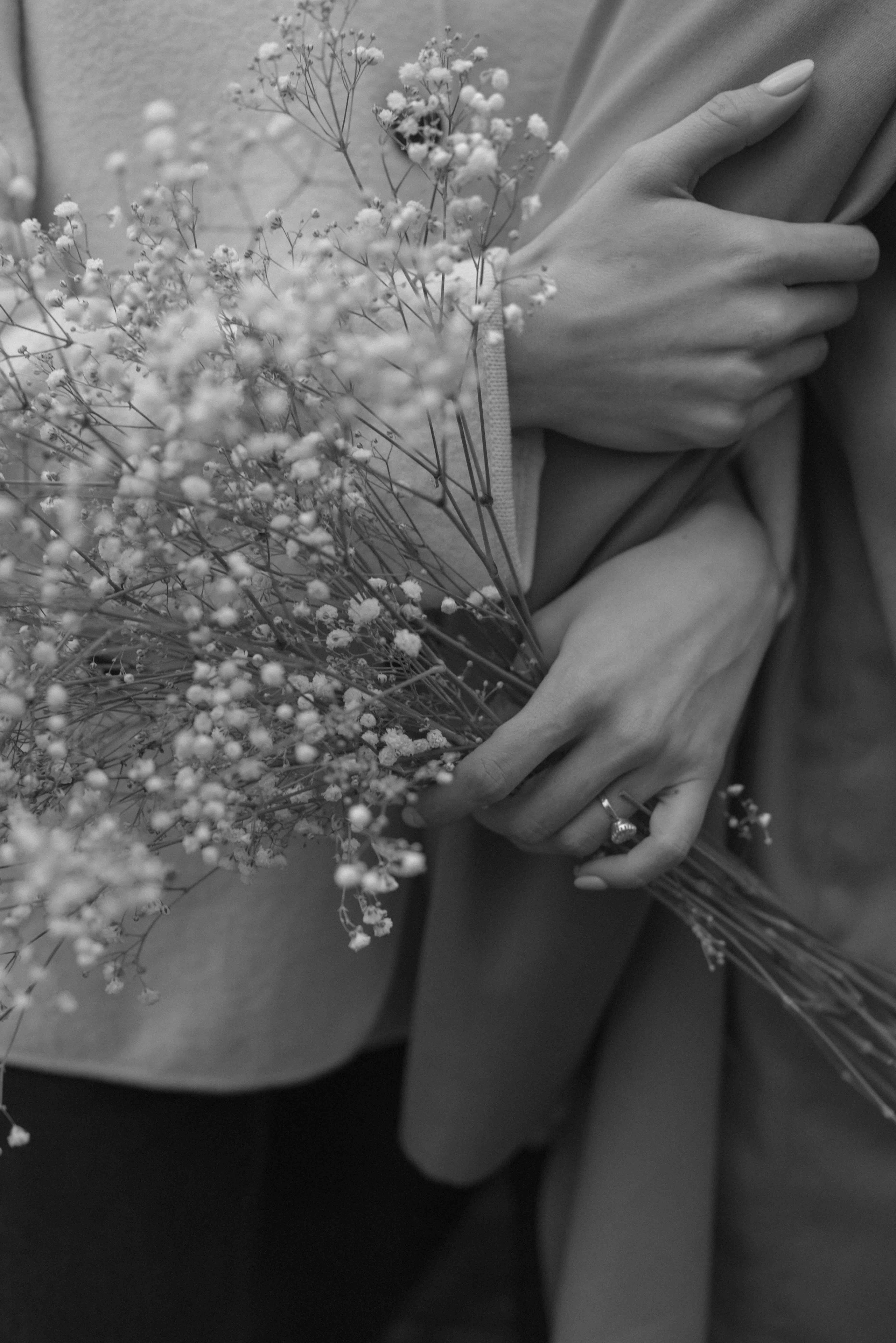 Rainy Engagement Photoshoot in Castle Combe, Cotswolds | Cinematic Love Story. London Wedding Photographer | Engagement & Proposal Photography by Natasha Ferreira