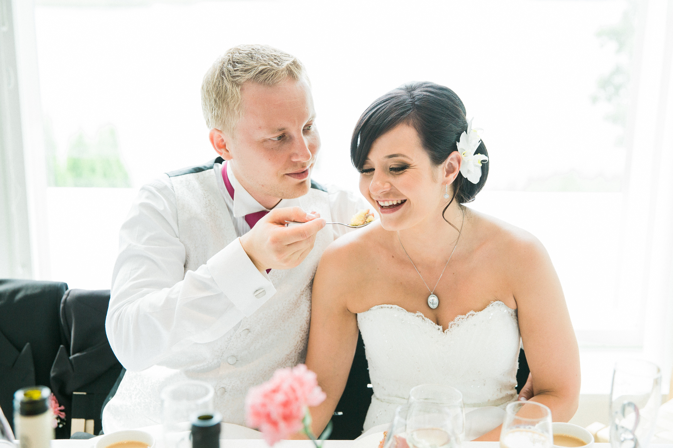 Anniina ja Antti, dokumentaarinen hääkuvaus Villa Katayssa