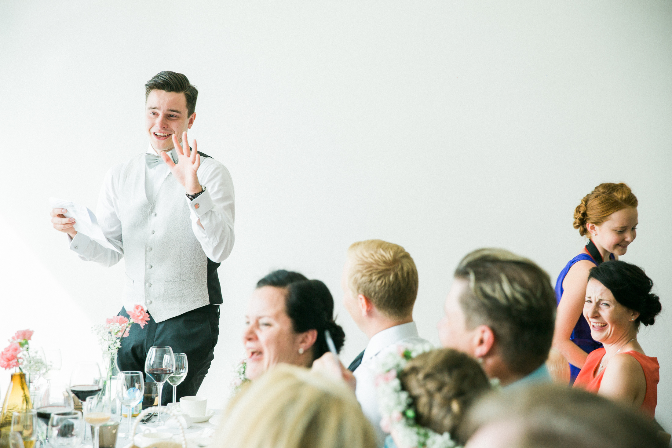 Anniina ja Antti, dokumentaarinen hääkuvaus Villa Katayssa