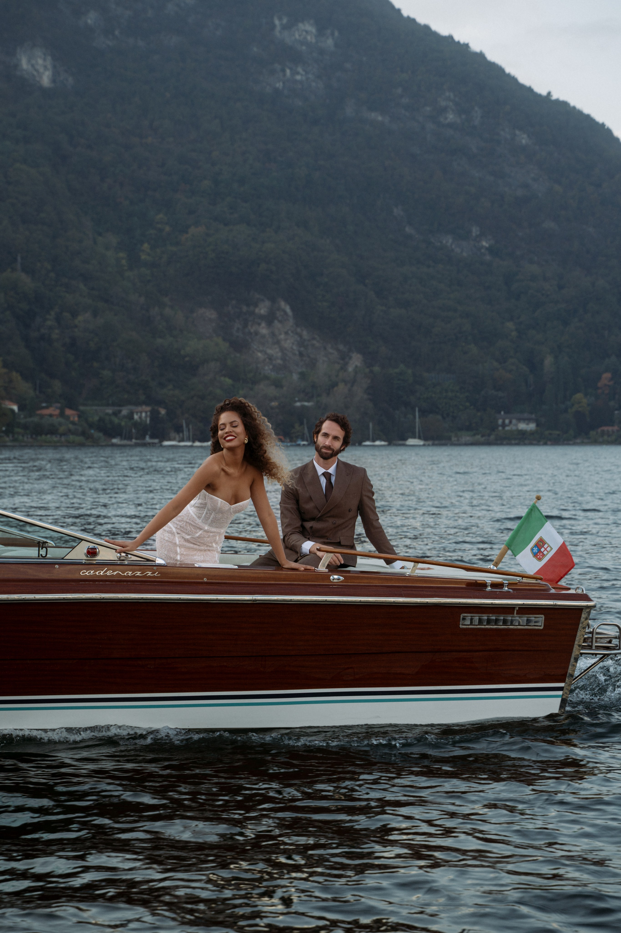 Wedding on Lake Como, couple on the yacht