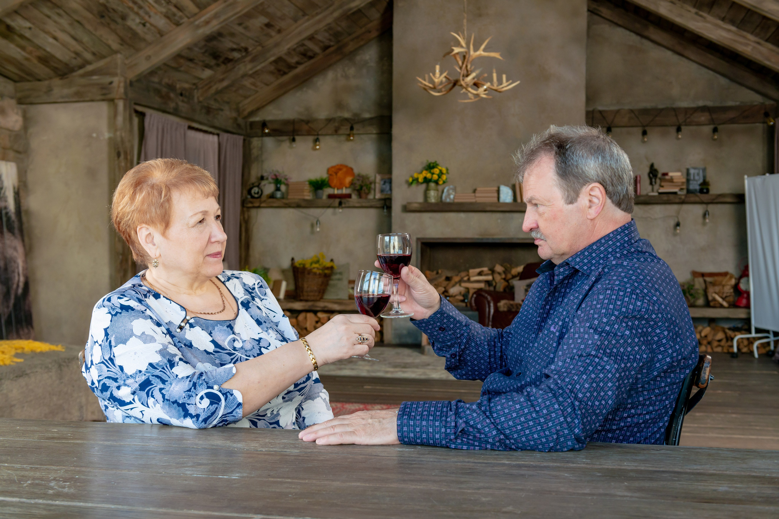 Photosession of a married couple in the studio. FOTÓGRAFO MÉXICO QUINTANA ROO