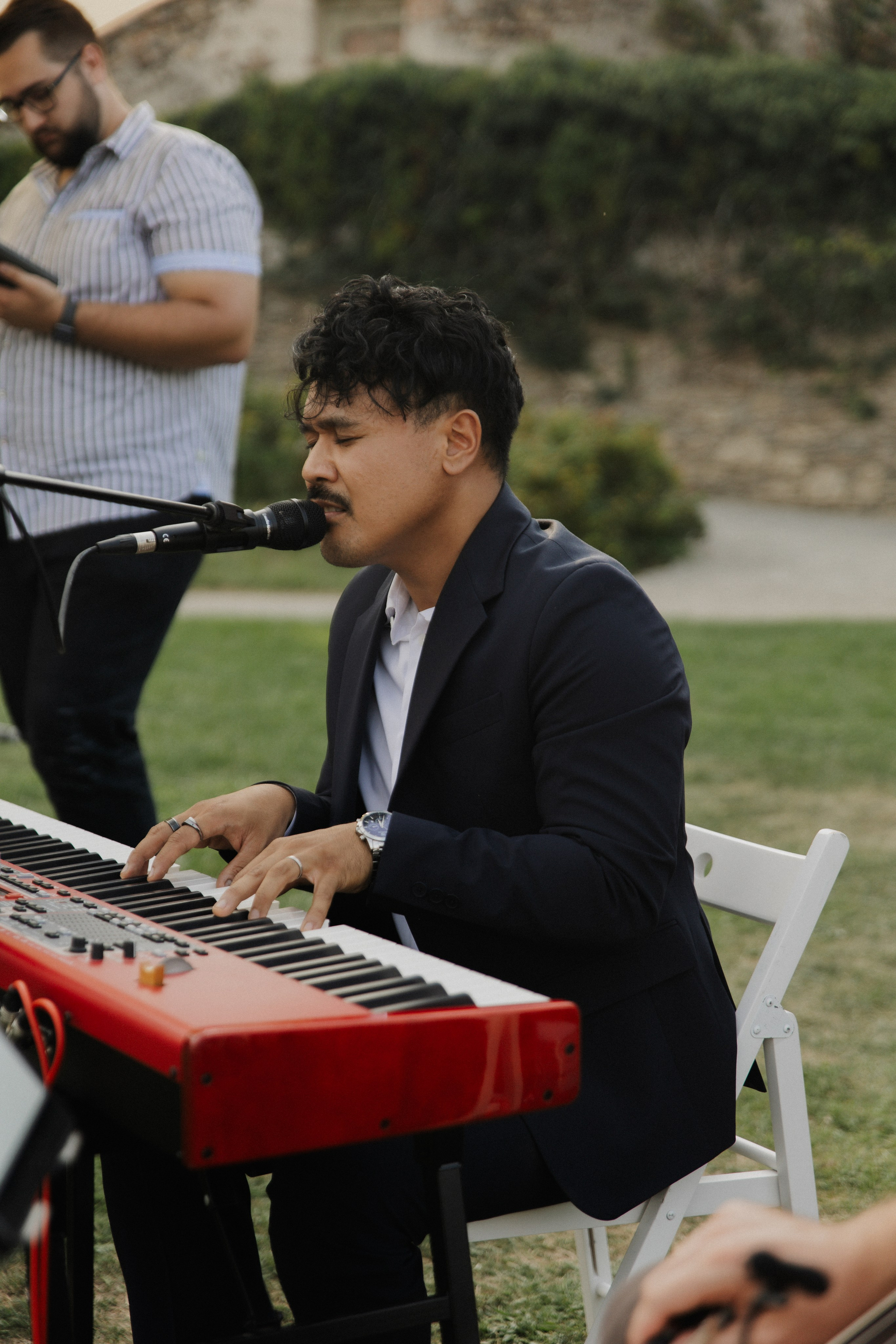 Elegant Castle Wedding in Austria | Alwin & Ruth’s Fairytale Celebration. Wedding photographer and videographer based in Timisoara, Romania