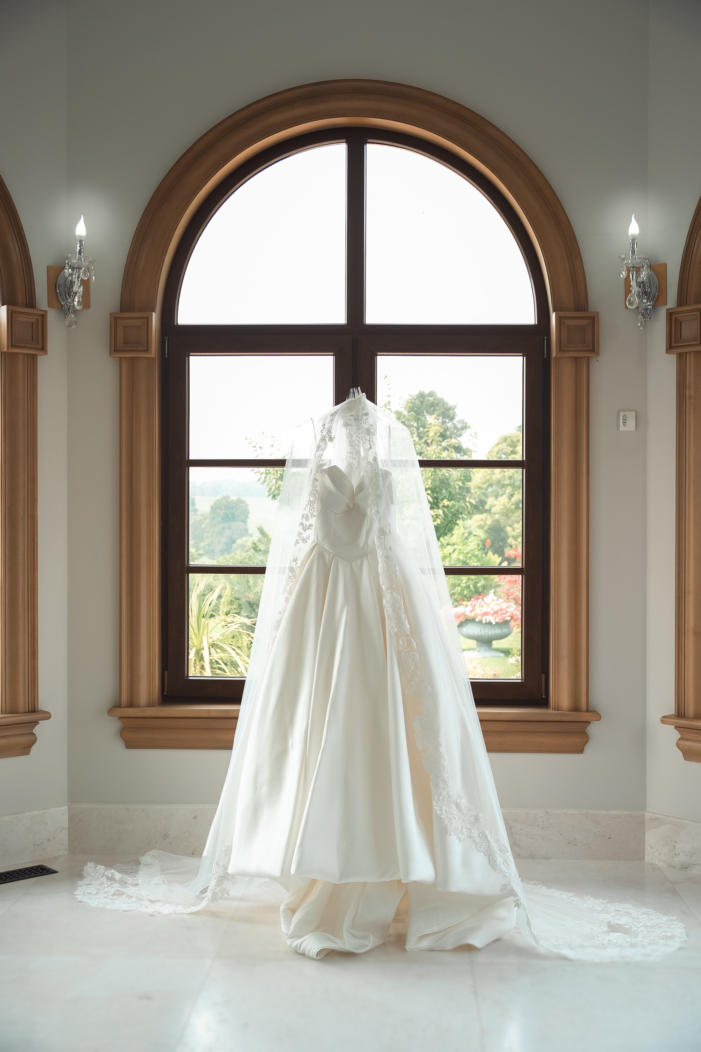 Weddings. Photography / Videography Niagara | Toronto