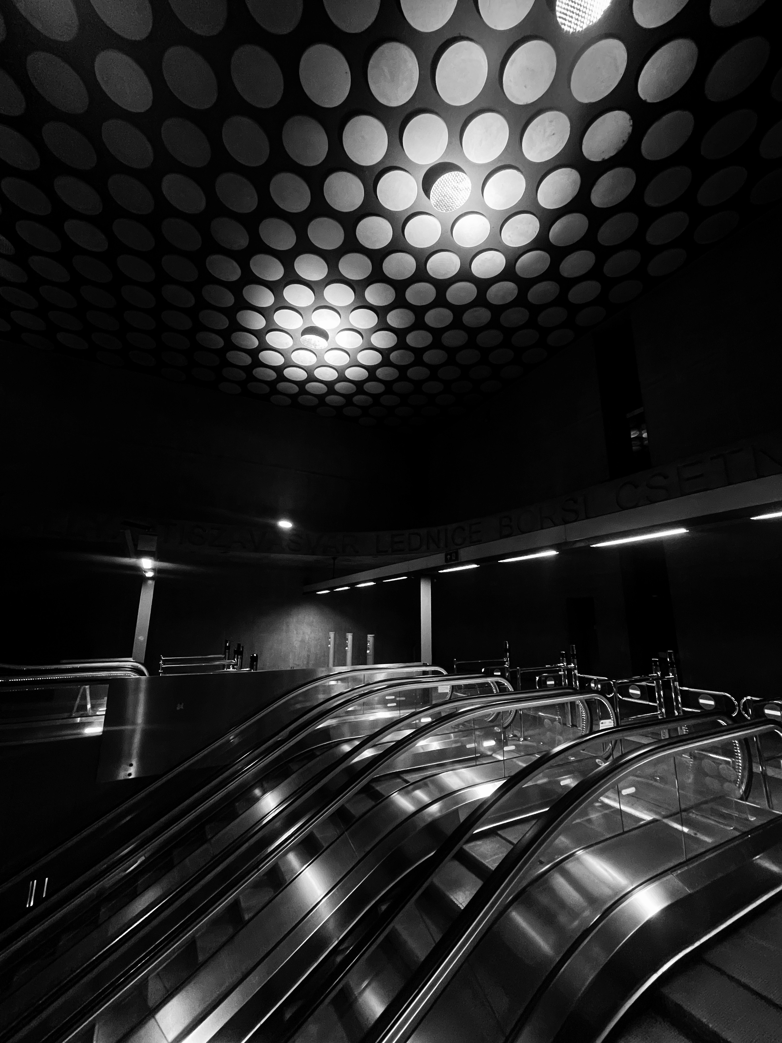 STRT JRNL by Knyazev Yura issue #3 december 2025. Photographer in Budapest — Yura Knyazev