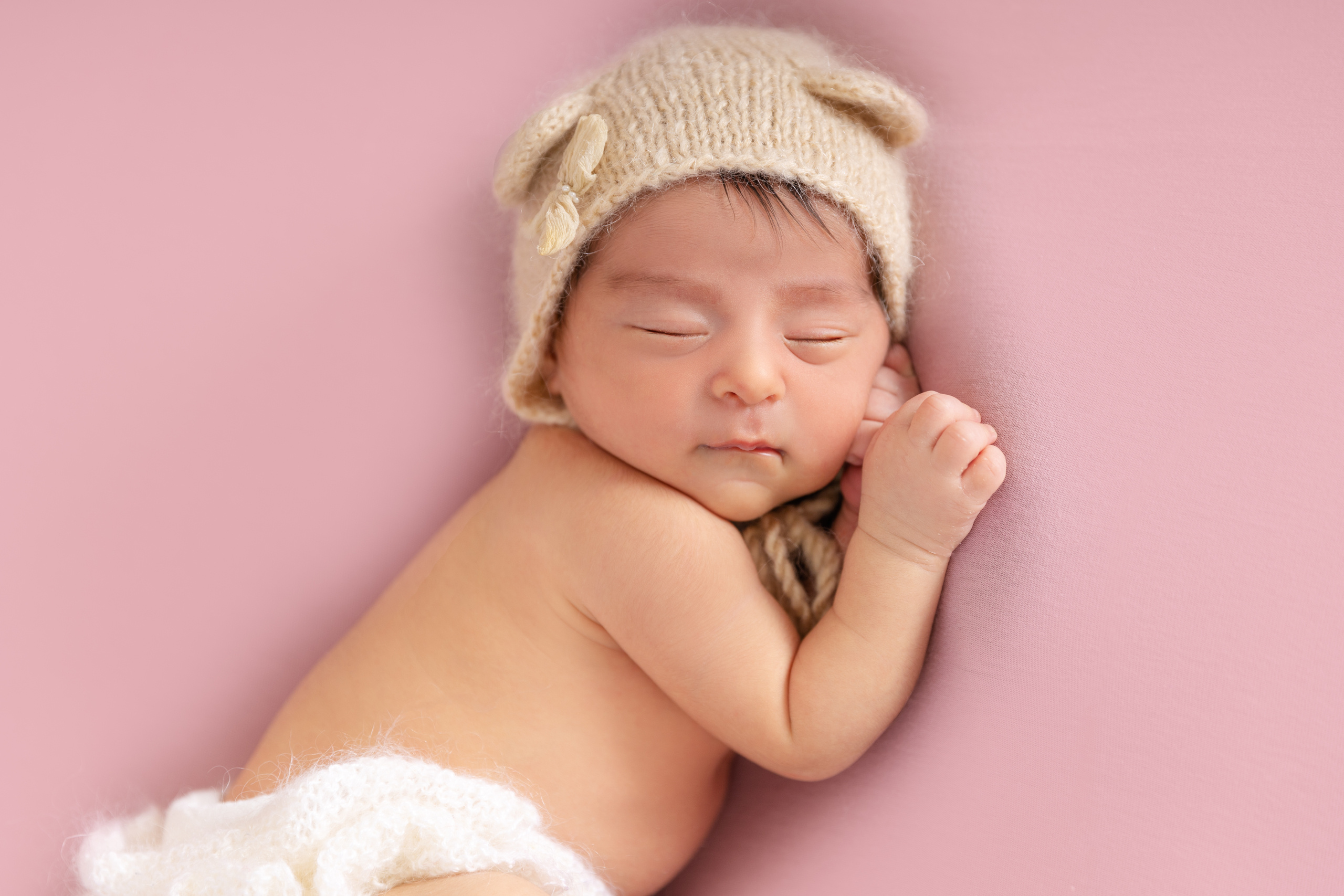 Newborn session for Amelia. Professional Photography in Austin, TX — Family, Newborn, Maternity