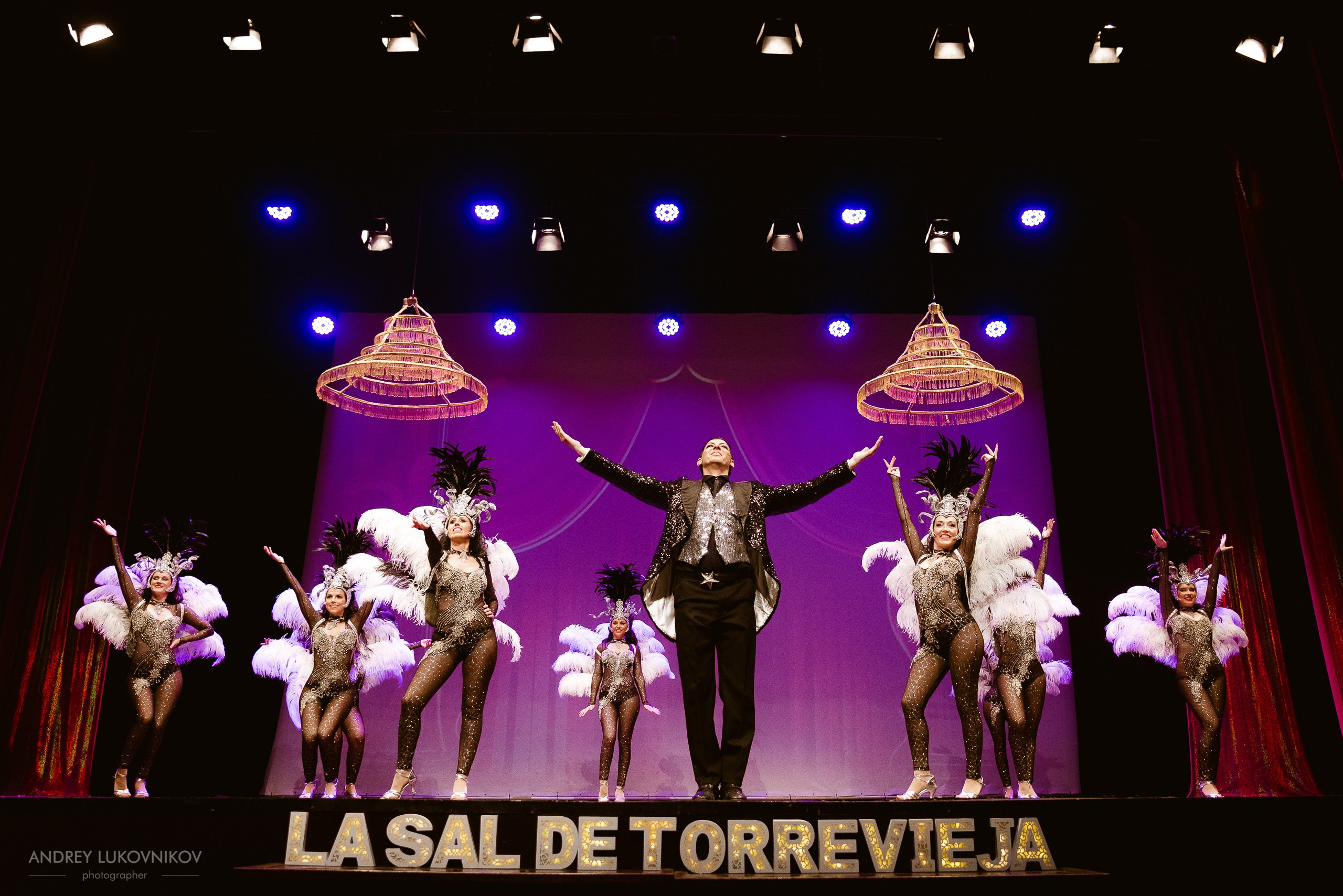 Reportaje fotográfico y rodaje entre bastidores del concierto de La Sal de Torrevieja en España