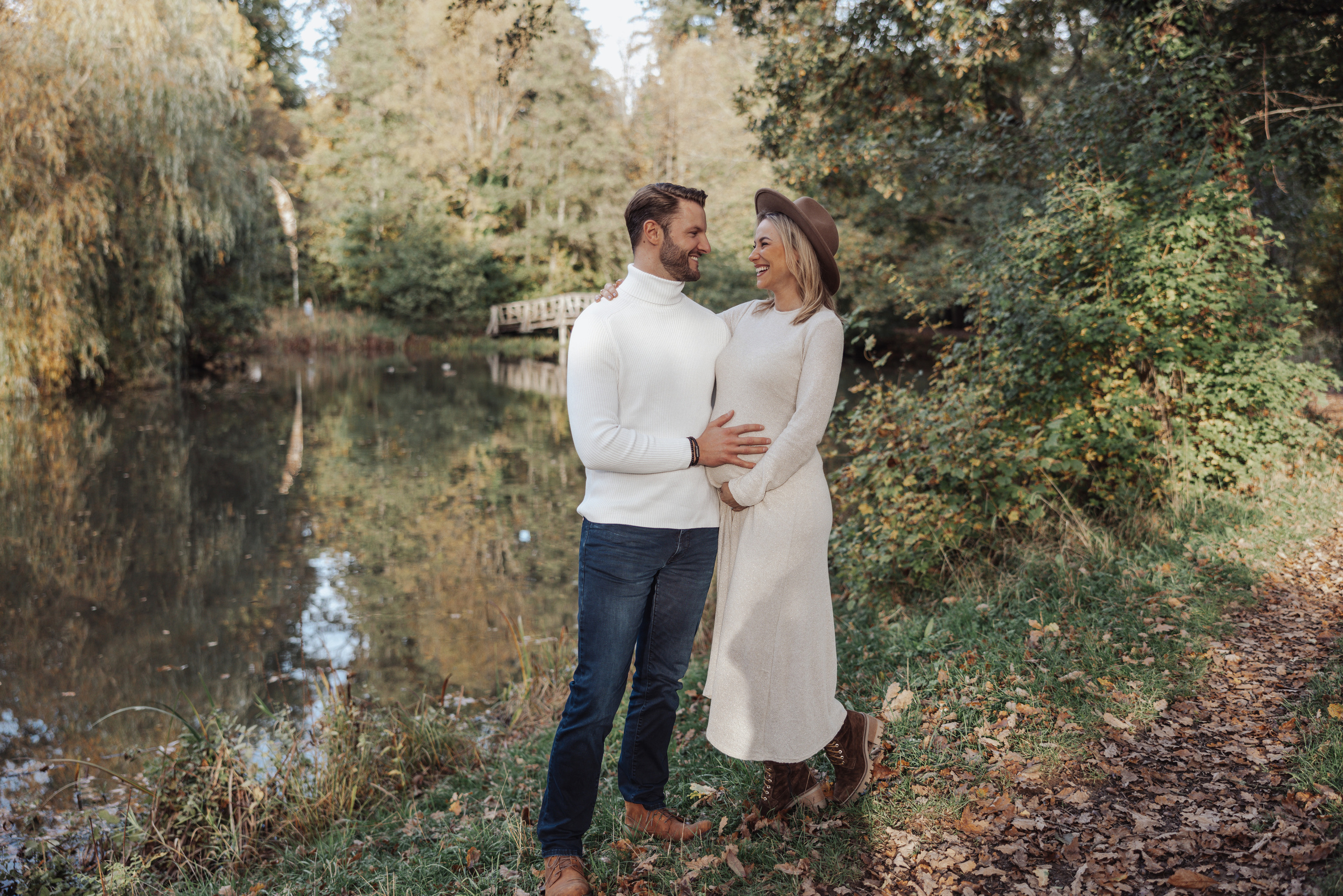 Babybauchshooting. Neugeborenenfotografie Pforzheim Katharina Jozic