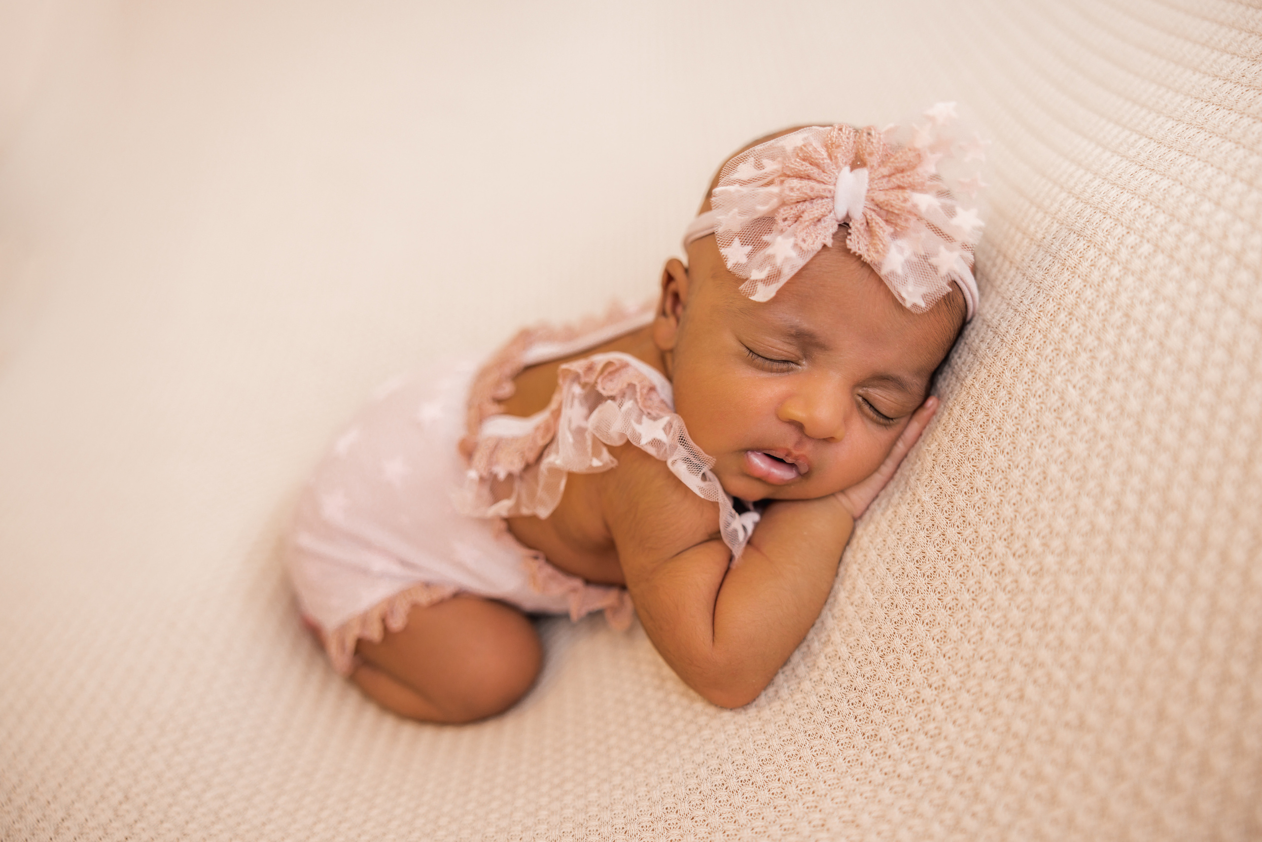 Newbornshooting in Pforzheim und Umgebung. Neugeborenenfotografie Pforzheim Katharina Jozic