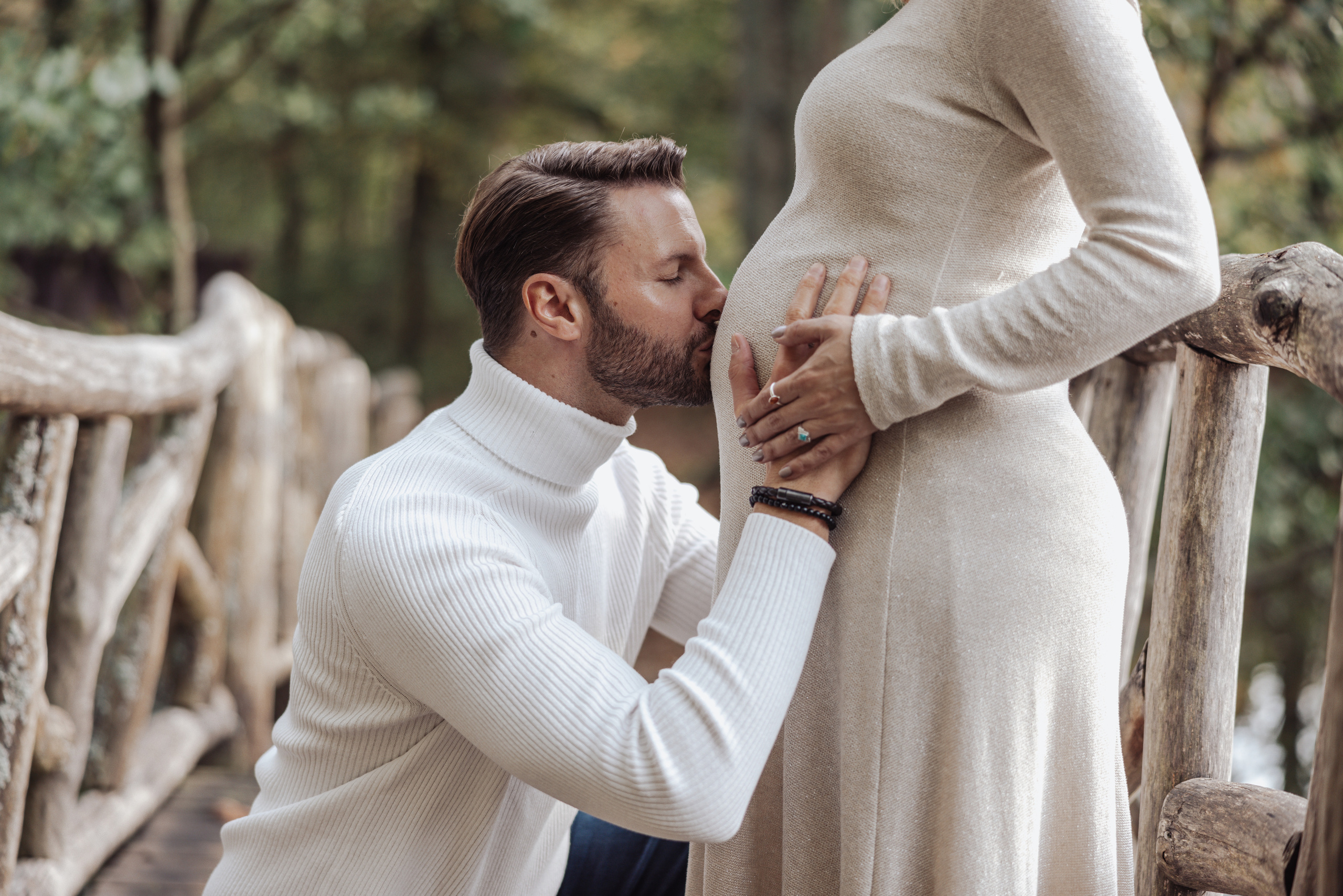 Babybauchshooting. Neugeborenenfotografie Pforzheim Katharina Jozic