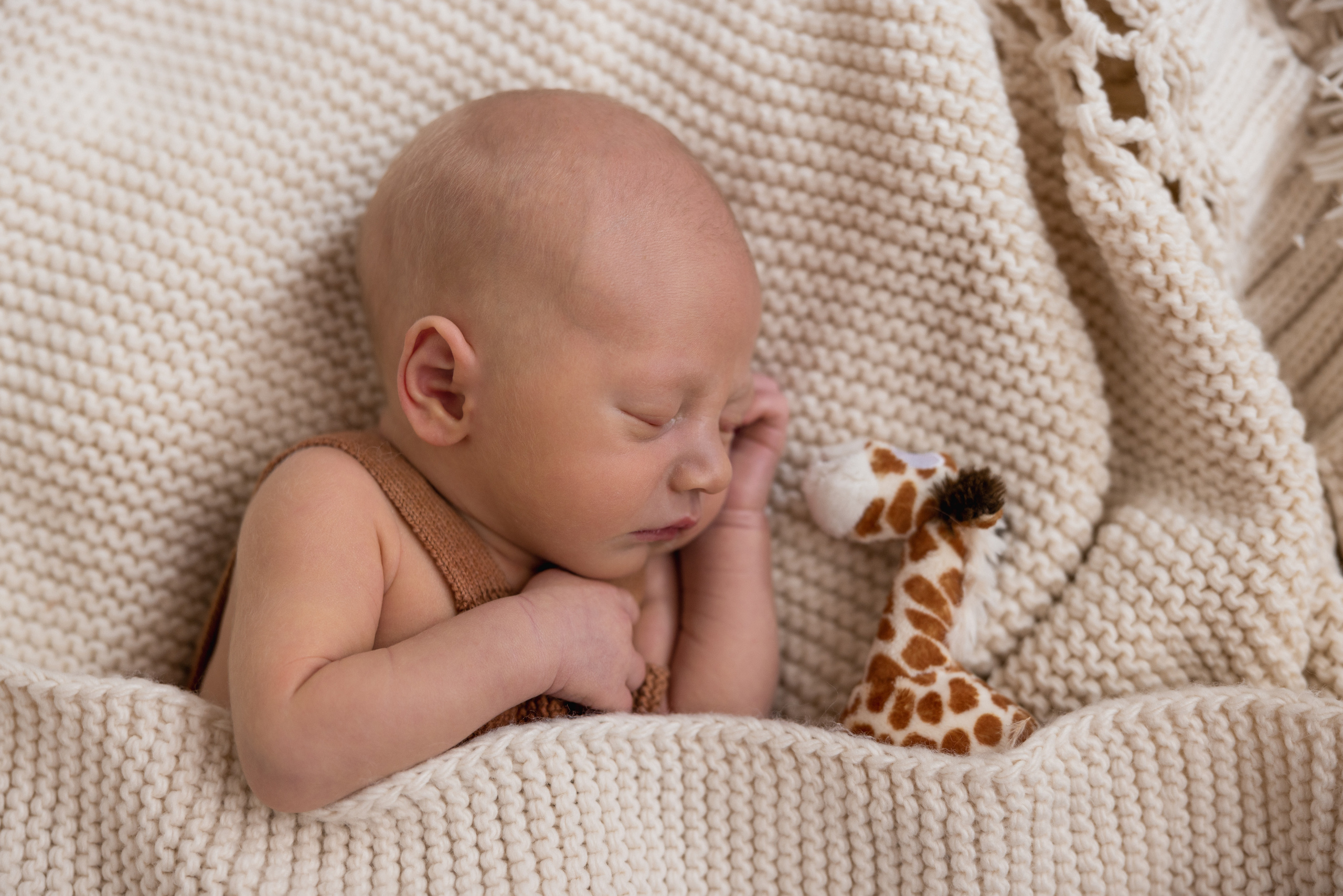 Newbornshooting in Pforzheim und Umgebung. Neugeborenenfotografie Pforzheim Katharina Jozic