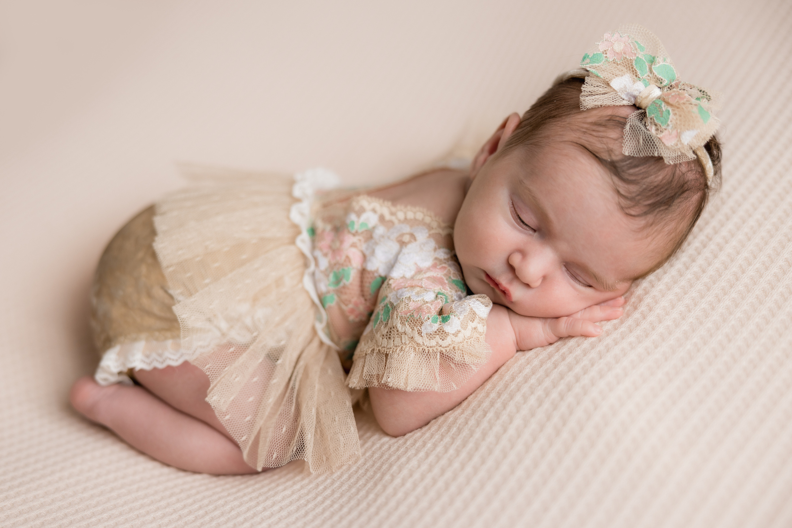 Newbornshooting in Pforzheim und Umgebung. Neugeborenenfotografie Pforzheim Katharina Jozic