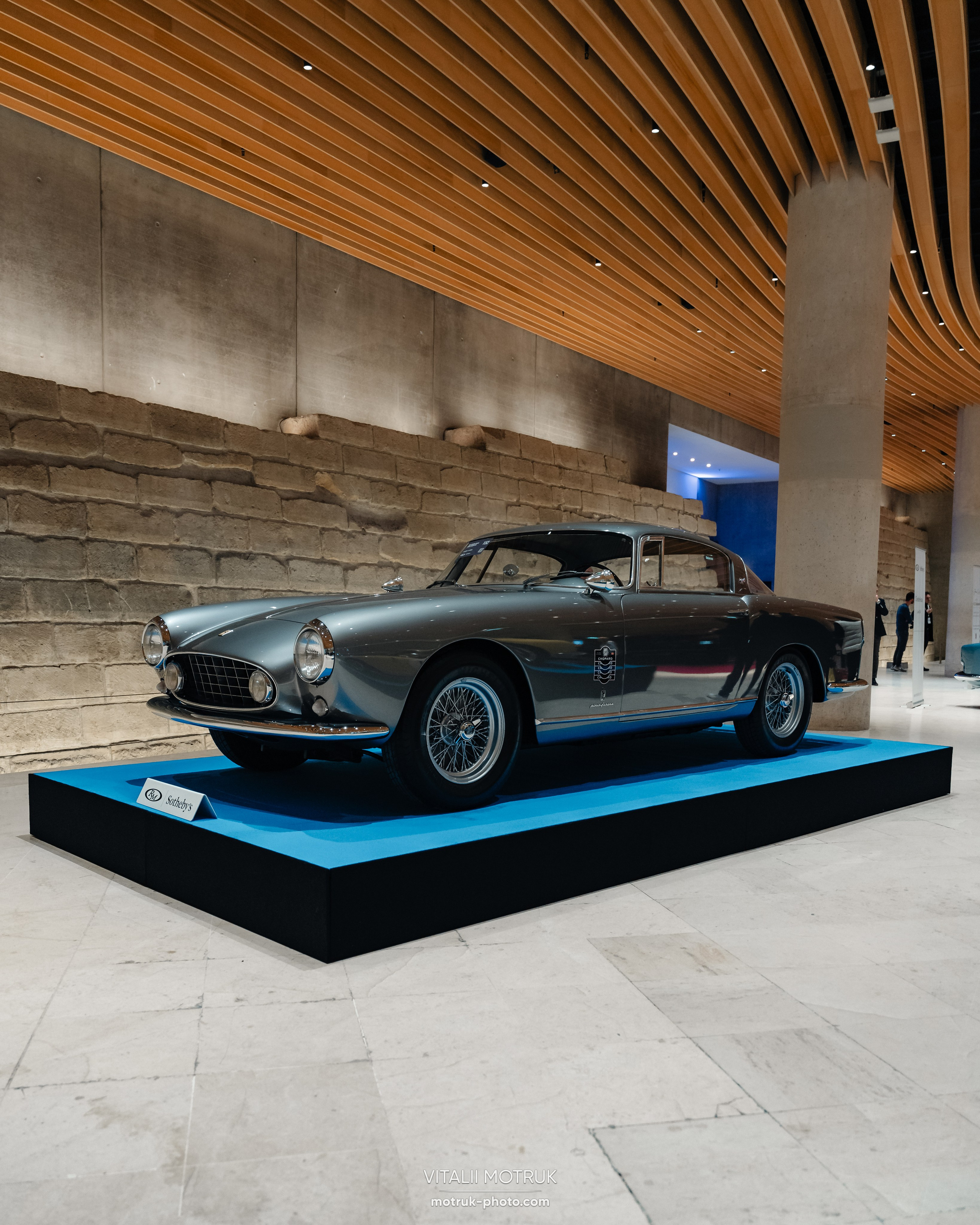 RM Sotheby’s. Photographer in Paris — Vitalii Motruk