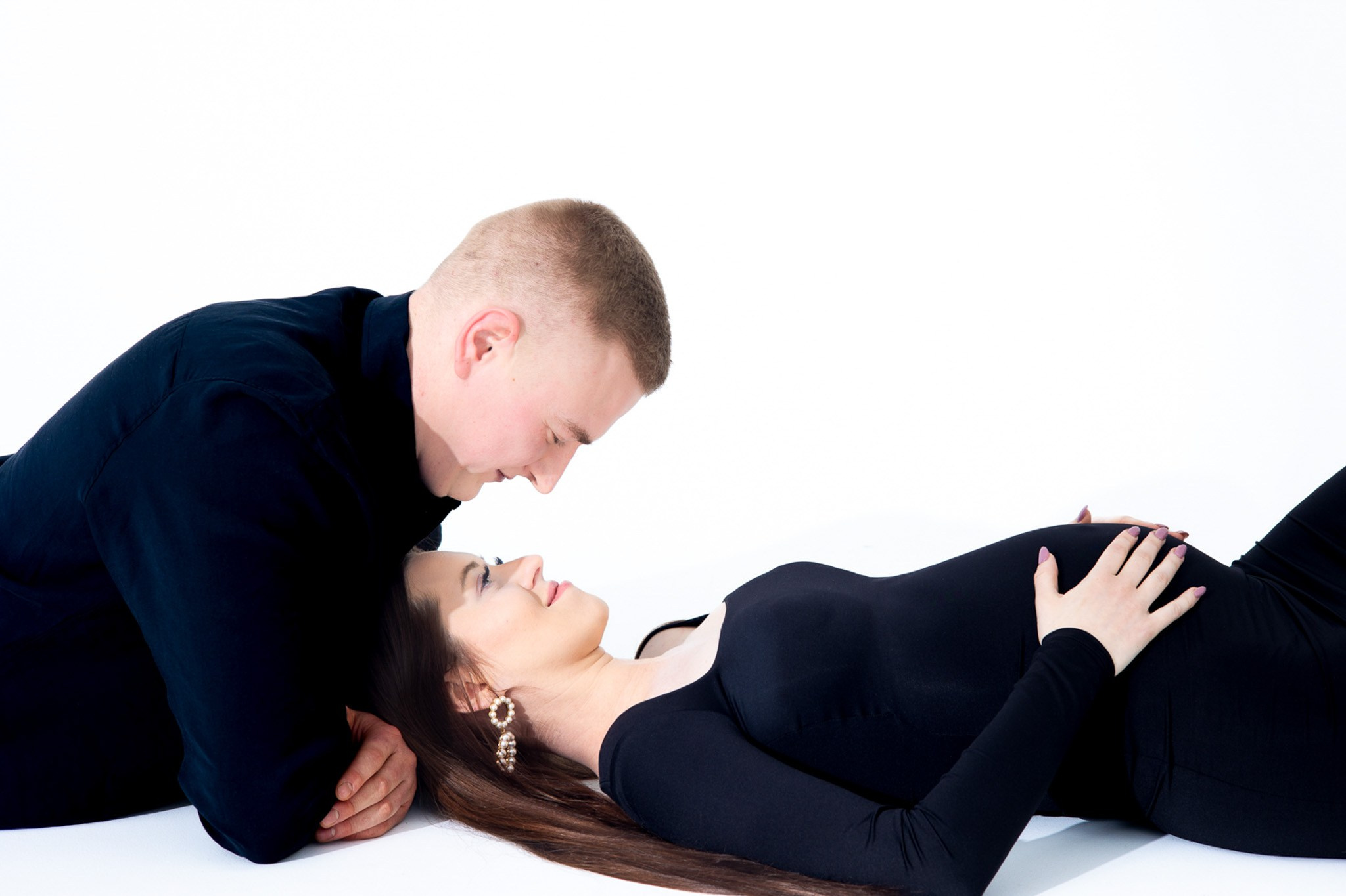 Fotosesijas un cenas. Portretu fotosesija Rīgā| Biznesa portretu foto | Korporatīvās un darbinieku fotosesijas | Pasākumu fotogrāfs | Produktu fotogrāfs