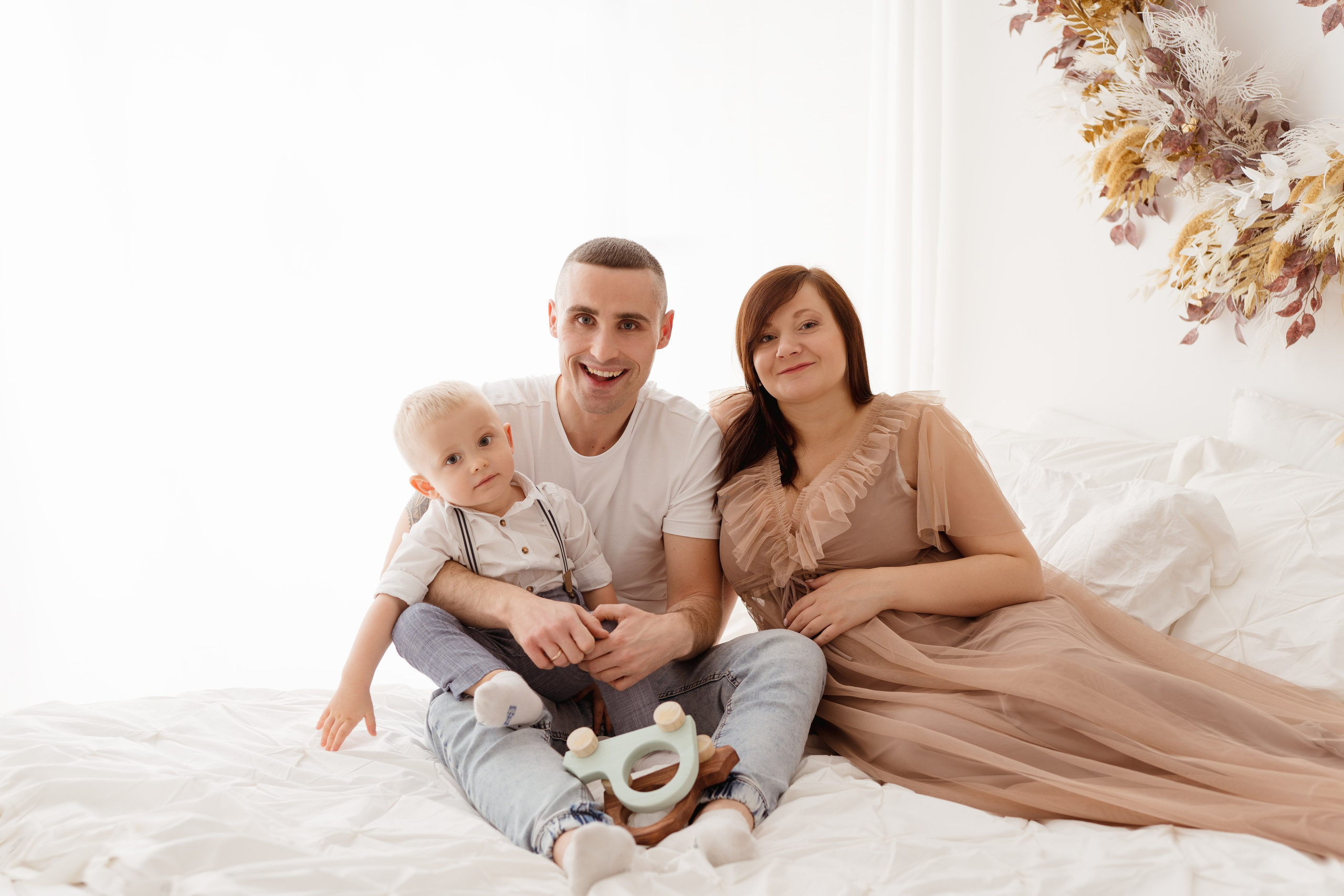 Sesja rodzinno-ciążowa. Fotograf Łódź - sesja ciążowa, noworodkowa, dziecięca. Studio w Łodzi