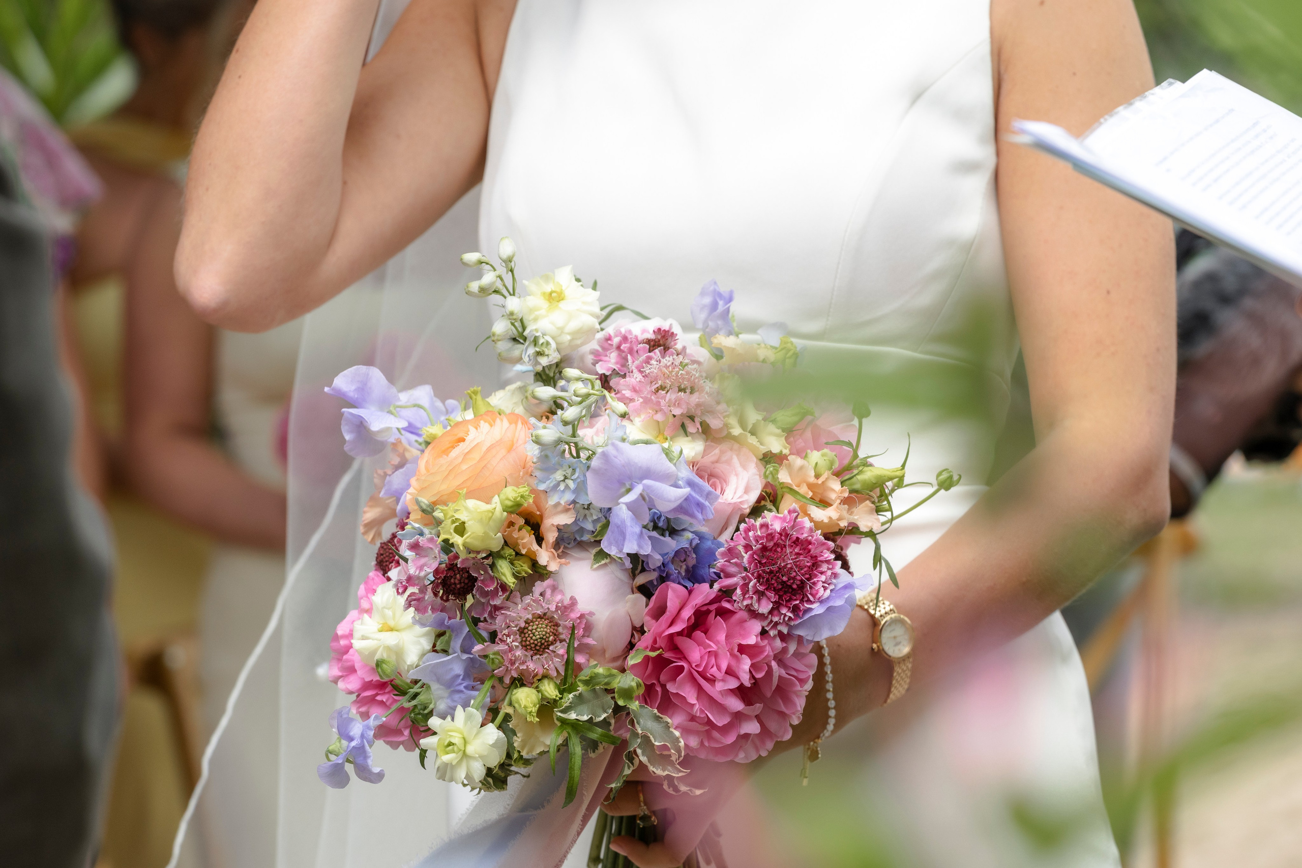 Vineyard Château Wedding in Occitanie — Puits Es Pratx. Eugénie Smirnova — Wedding & Elopement Photographer in Southwest France