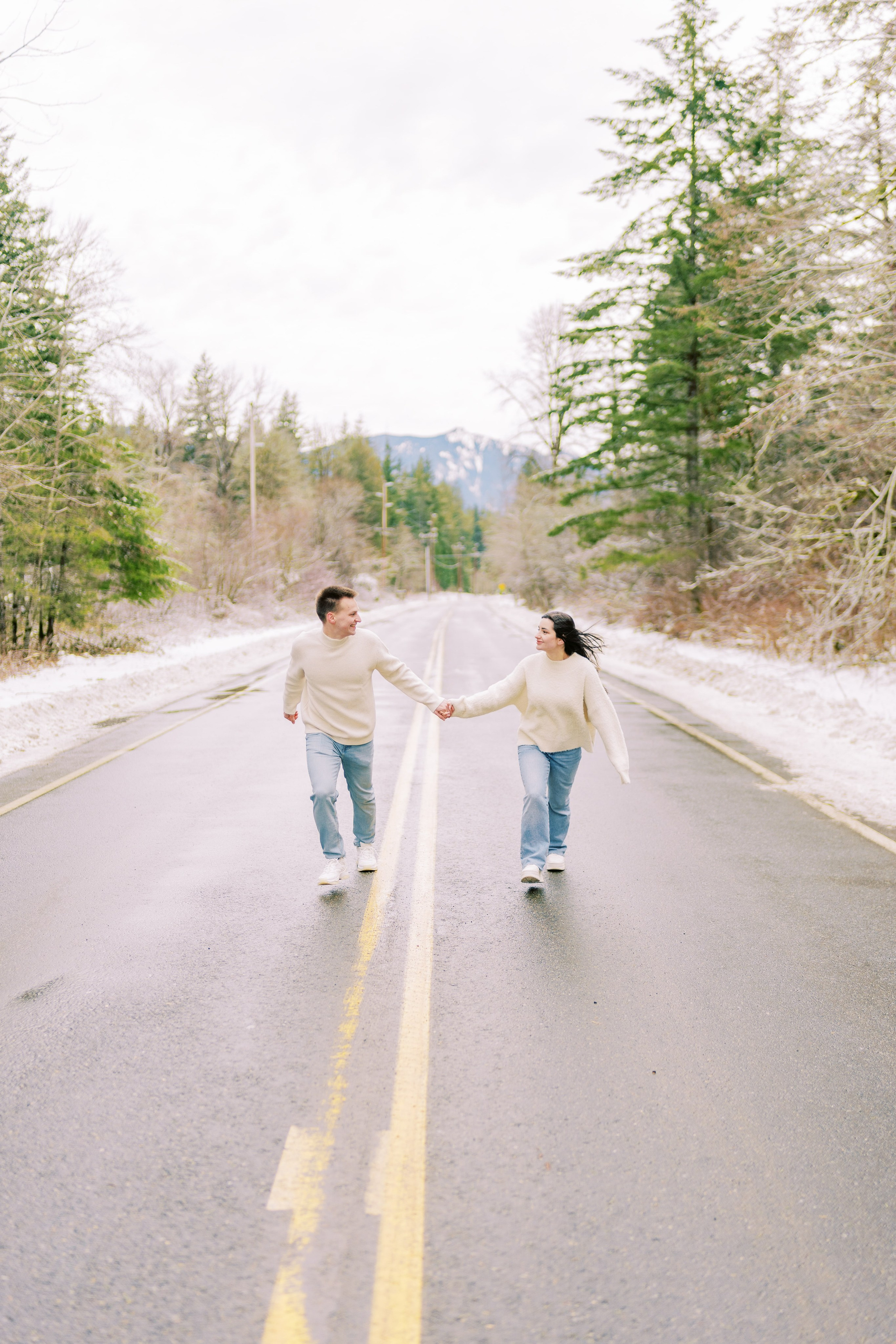 Irina & Bogdan / January 2024. Rattlesnake Lake, WA. EVAN ARISTOV WEDDING PHOTOGRAPHY — Seattle Wedding Photographer