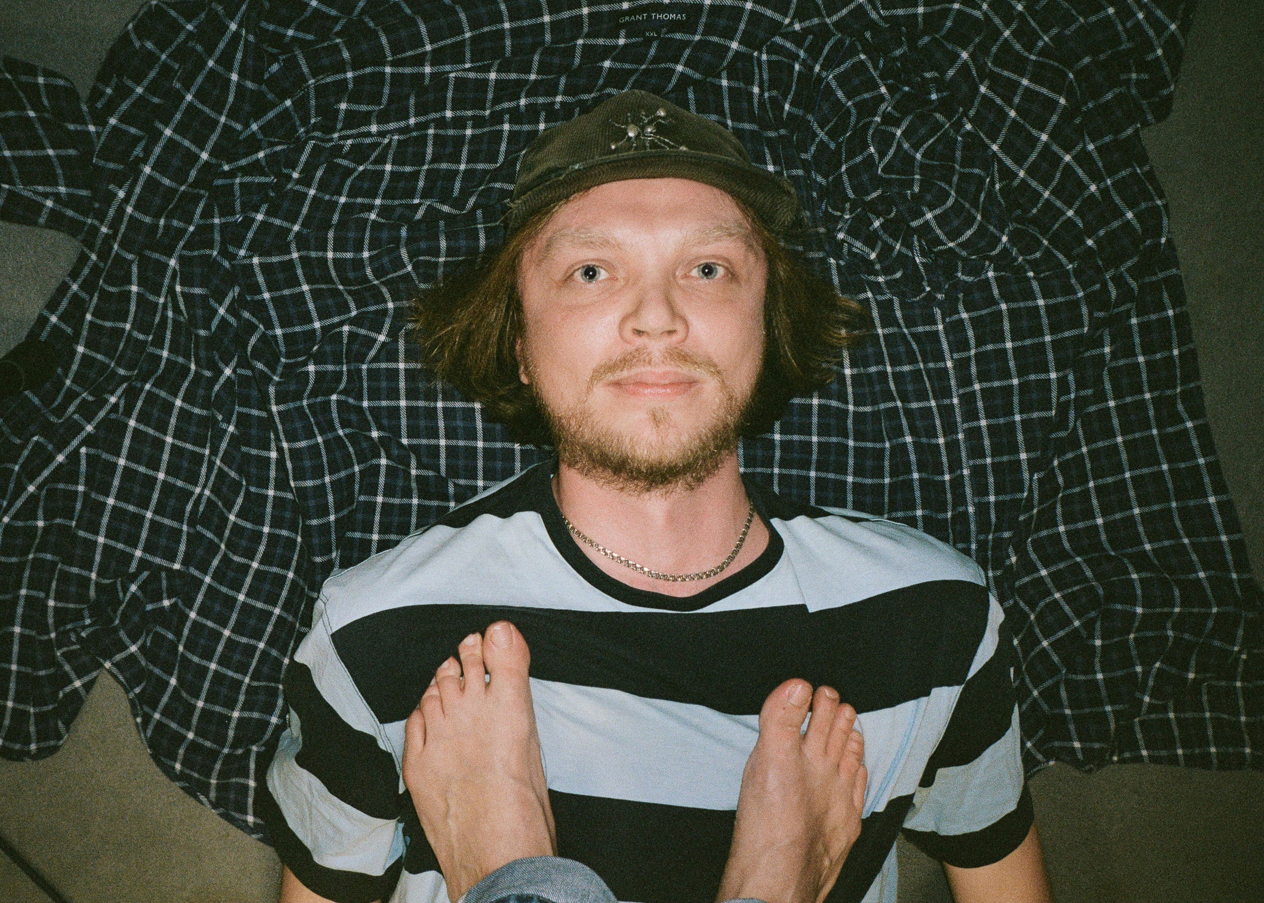 The men i stand on 2024. Photographe de produits et natures mortes à Paris