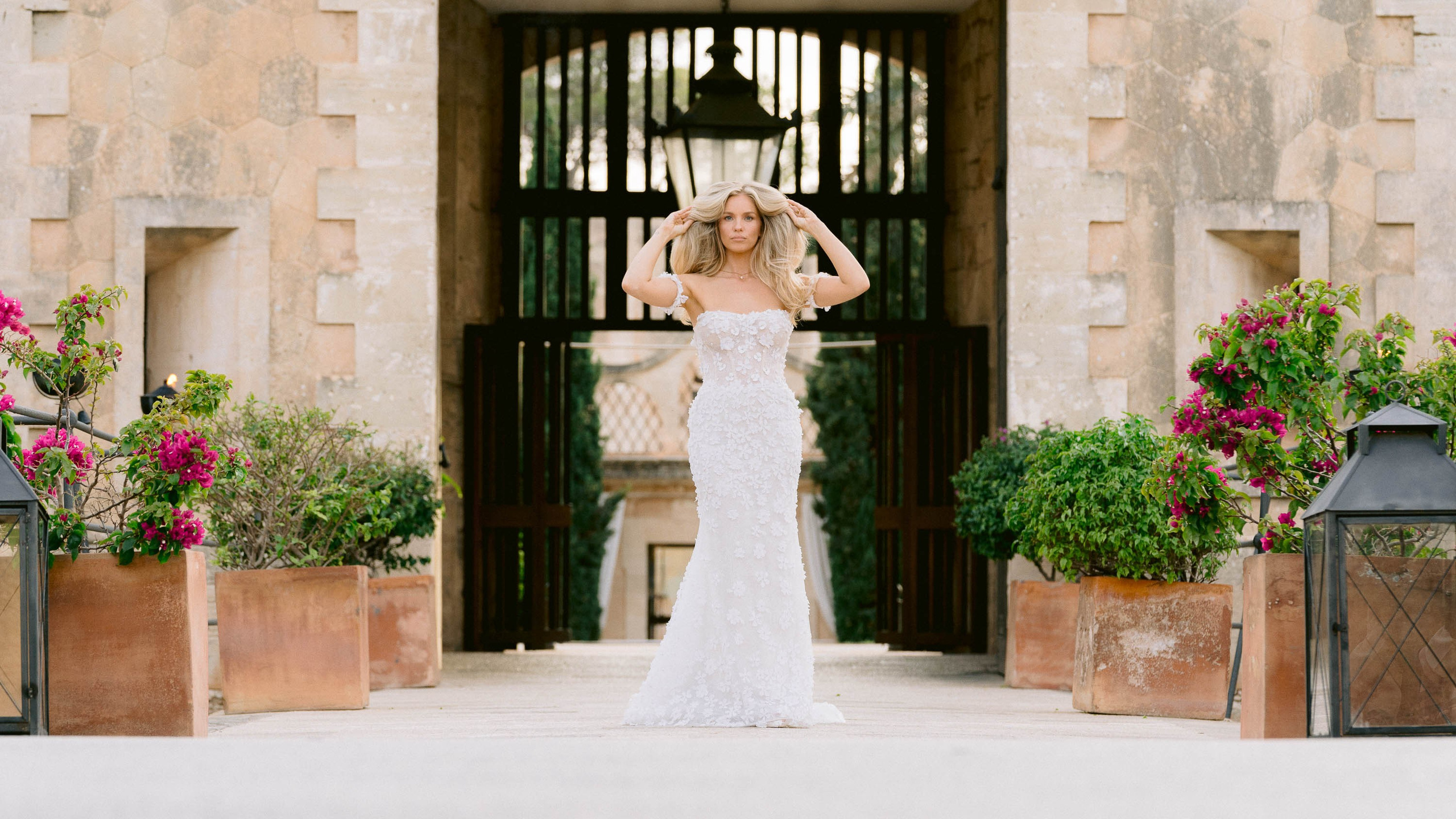 Couple Portrait Photo Session in Mallorca. Mallorca Wedding, Corporate & Social Photographer