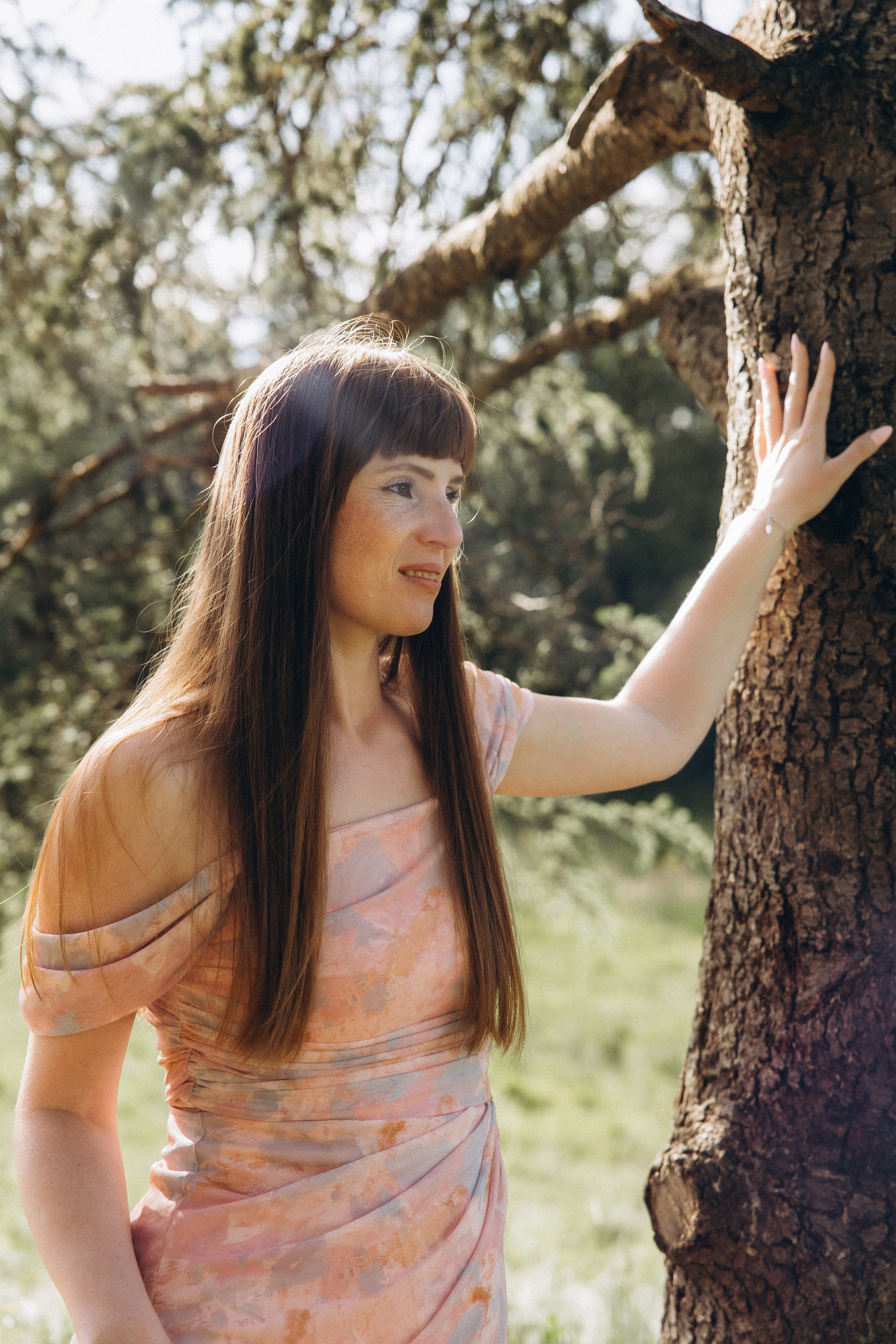 Séance photo en famille Forêt de Bouconne. Eugénie Smirnova — photographe à Toulouse et dans le sud-ouest de la France