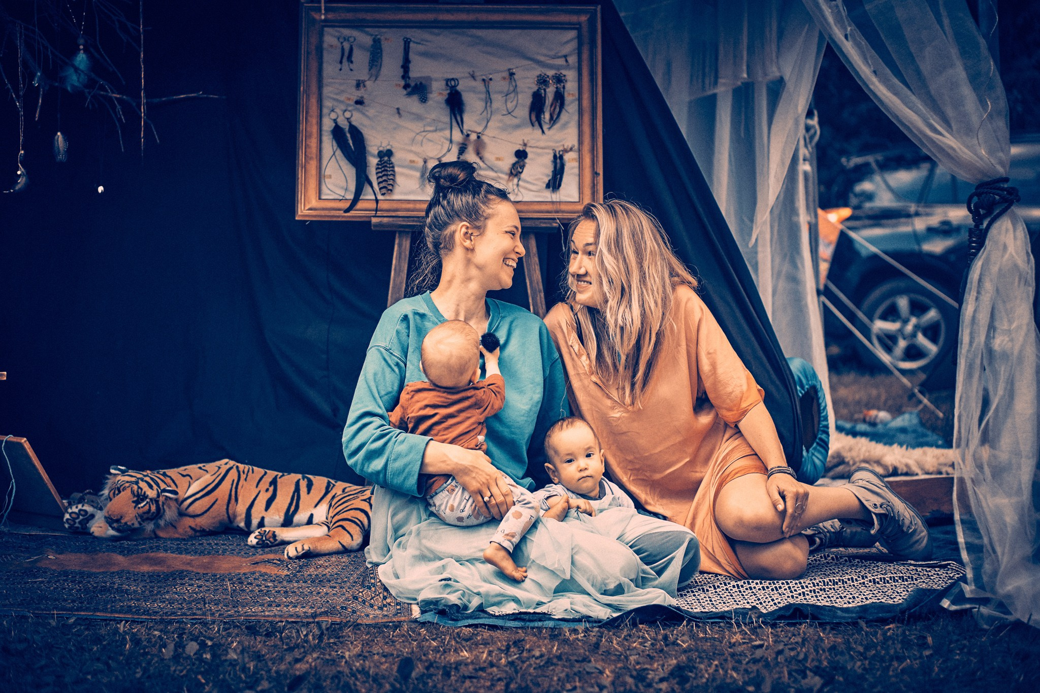 Portrety Ludzi, zrobione na Festiwalach Świadomościowych i Muzycznych: Dharma, ZIELONE KRĘGI, Wibracje, FRUŃ, Organic, Turkusowa Wyspa. Andriej Szypilow - Fotografia & Wideografia