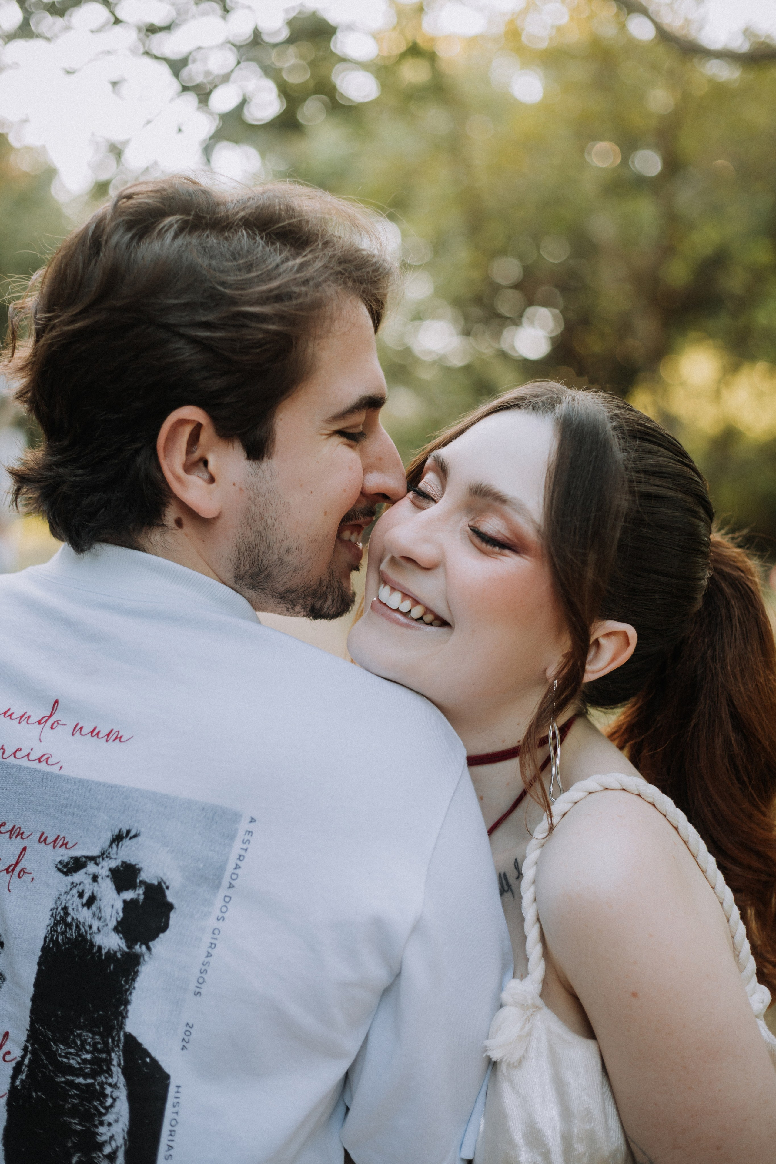 Ensaio de casal realizado no Parque da Pampulha, em Belo Horizonte/Minas Gerais.