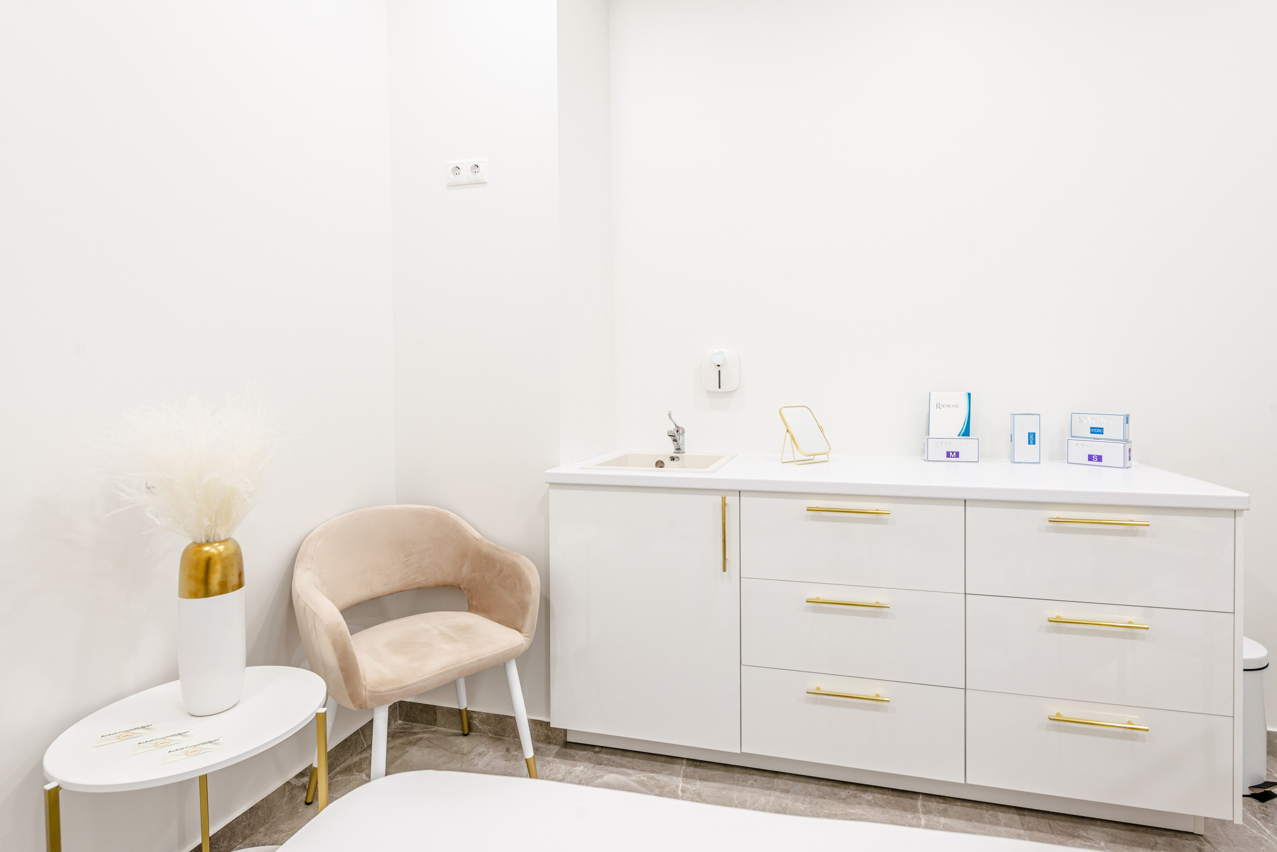 Клиника косметологии RuAsh Cosmetology. PHOTOGRAPHER QUINTANA ROO